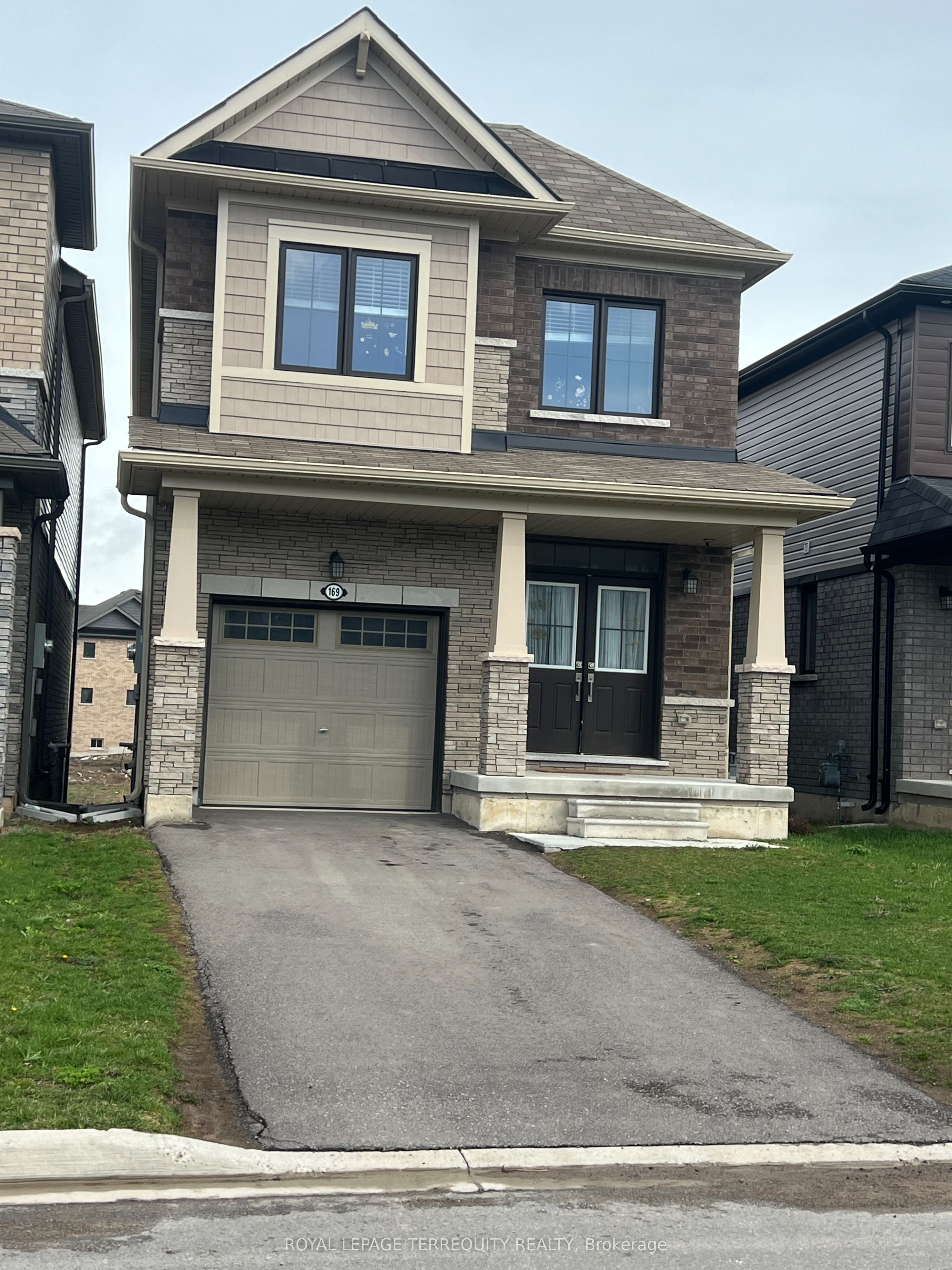 169 Vanilla Trail, Thorold, On L2v 0l2