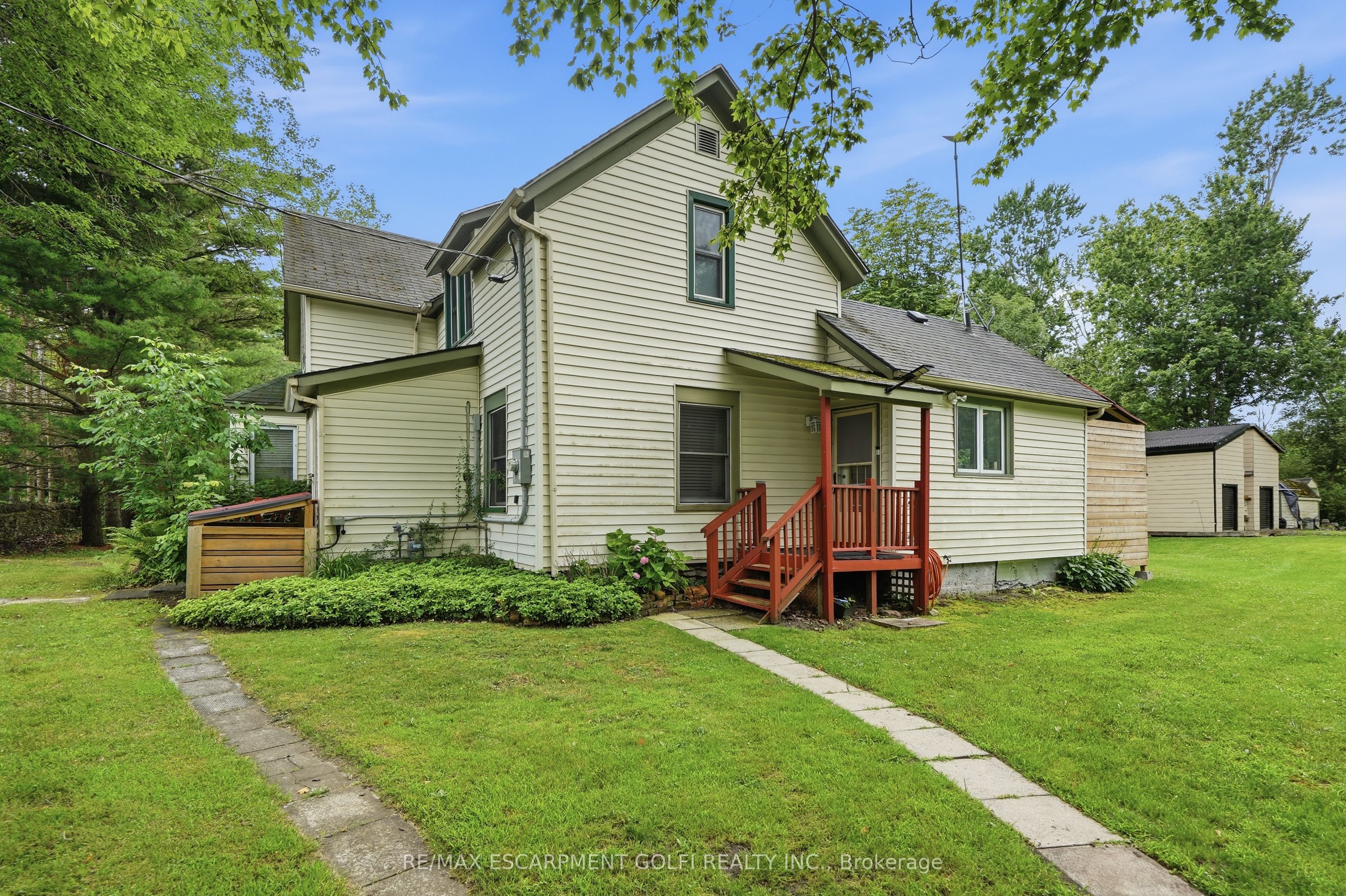633 Point Abino Road S, Fort Erie, On L0s 1n0