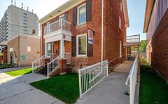 273 Charlotte Street Upper, Peterborough, On K9j 2v3