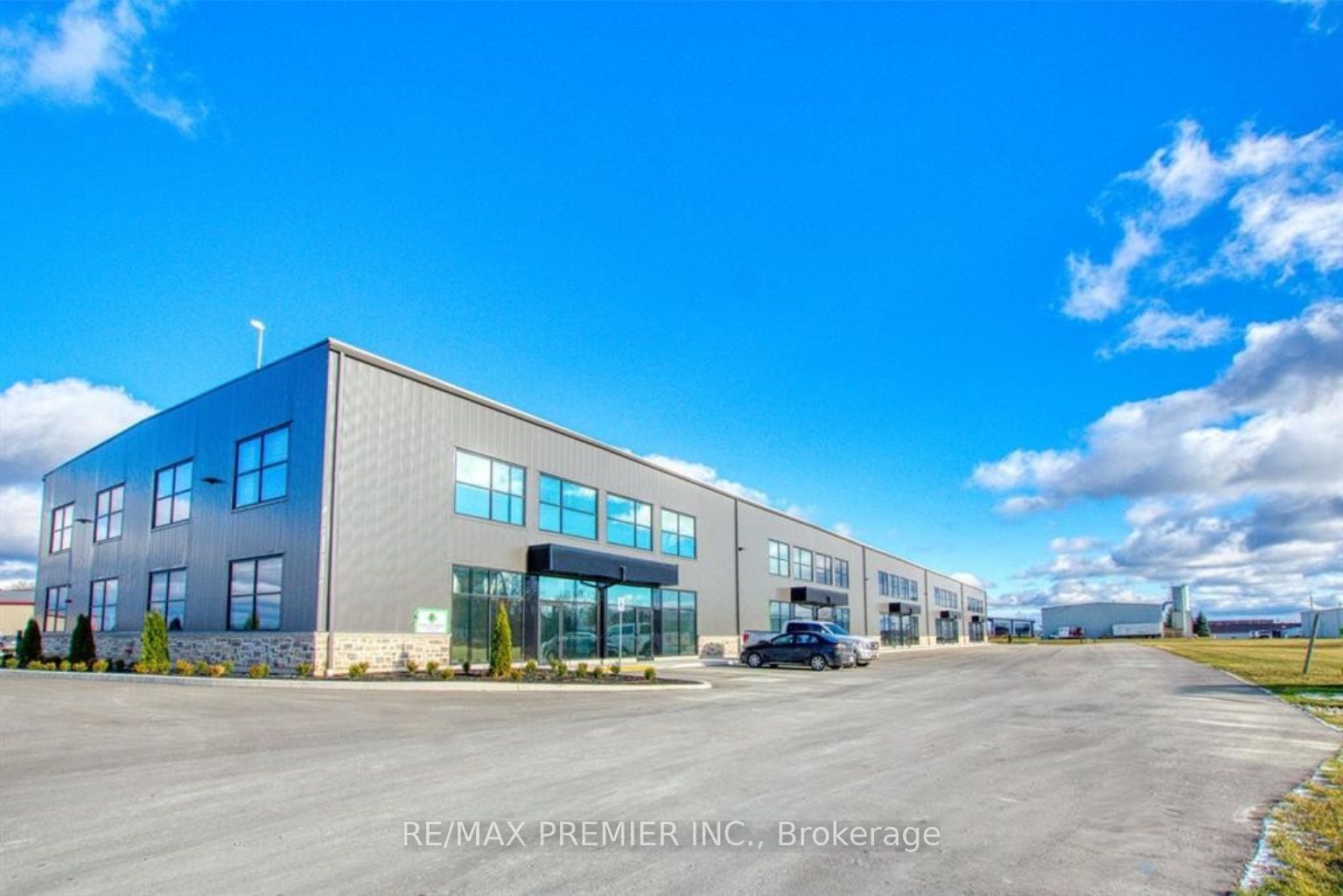 111 Gregson Court 6-10, Centre Wellington, On N1m 0e1