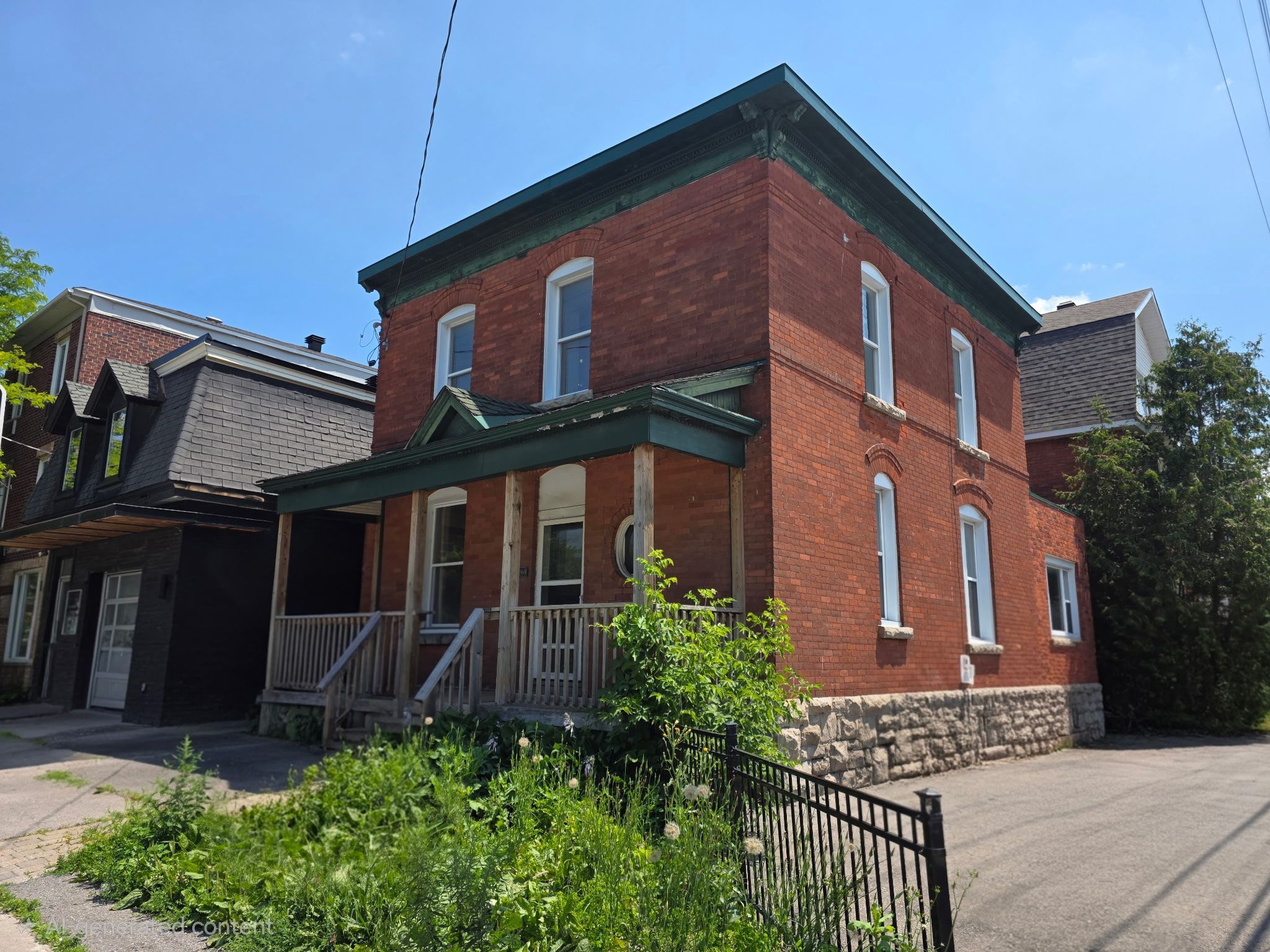 498 Gladstone Avenue, Ottawa Centre, On K1r 5n8