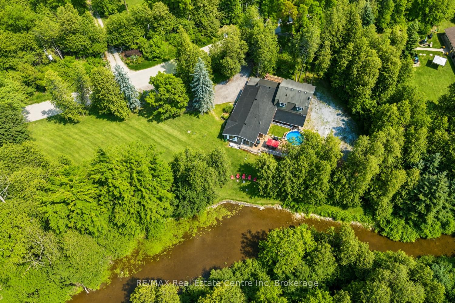 14 Ash Street, Guelph/Eramosa, On N0b 2k0