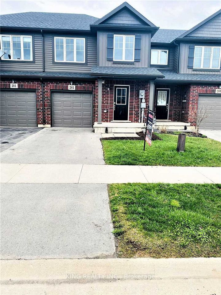 285 Silverwood Avenue, Welland, On L3c 0b7