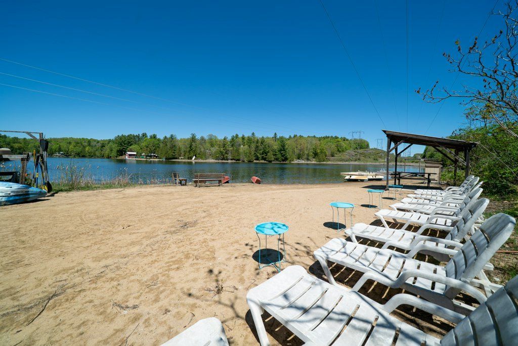 2471 Road 506, Frontenac, On K0h 1k0