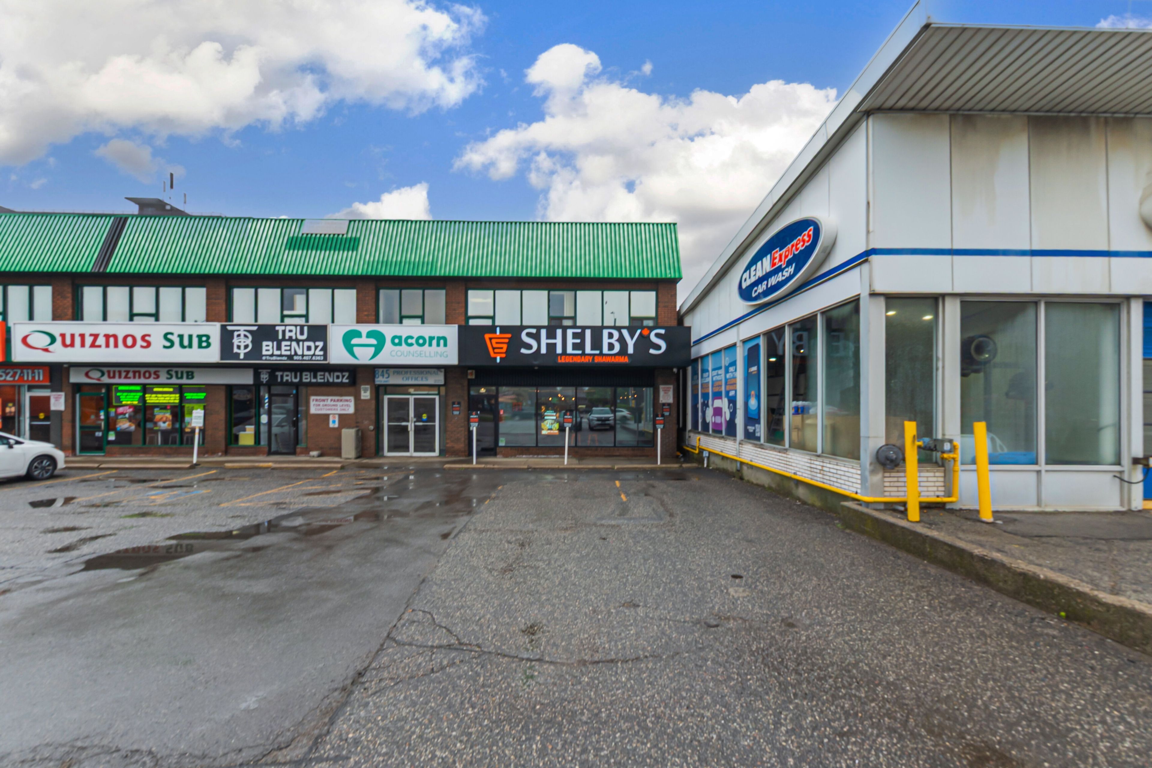 847 Upper James Street, Hamilton, On L9c 3a3