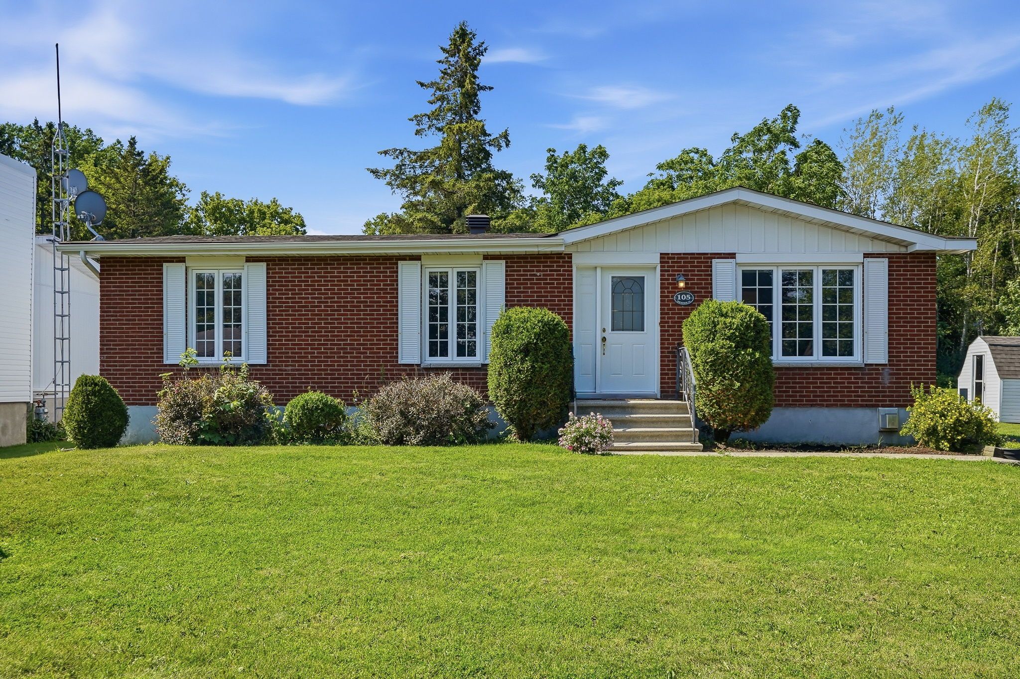 105 Fournier Street, Champlain, On K0b 1r0