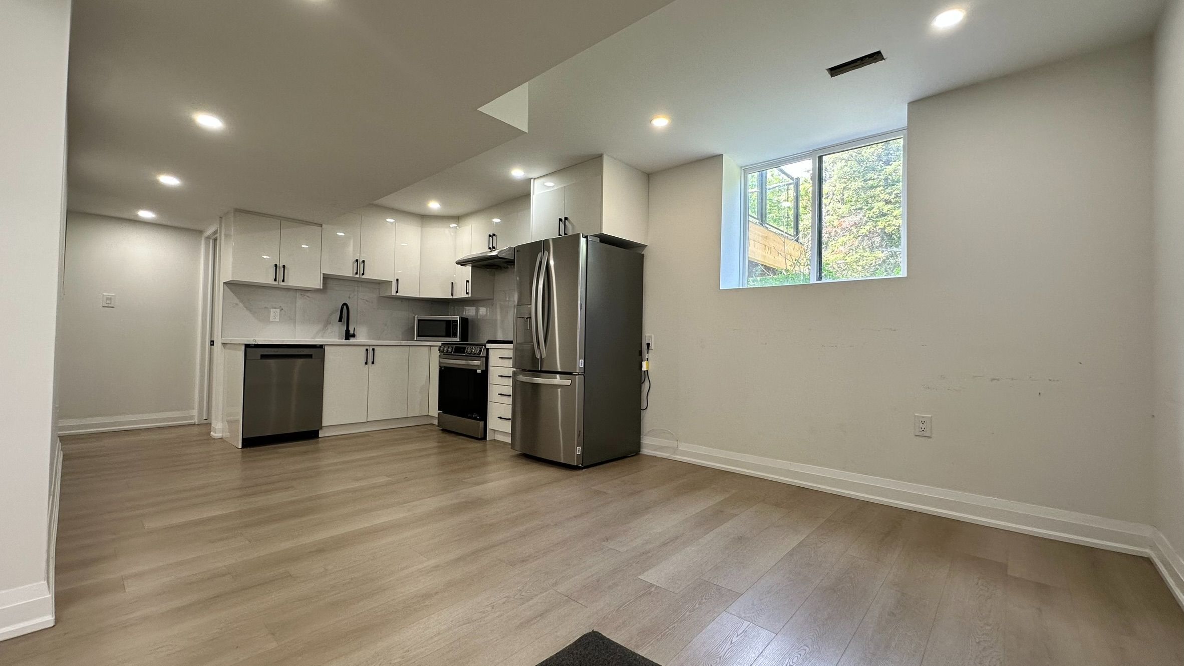 106 Sebastian Street, Blue Mountains, On N0h 1j0