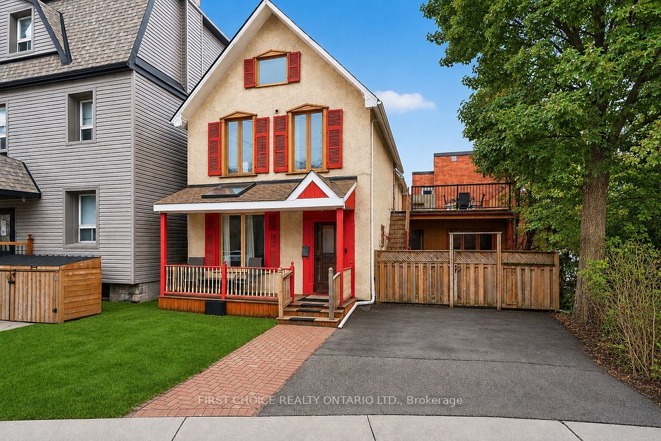 34 Gilmour Street, Ottawa Centre, On K2p 0n3
