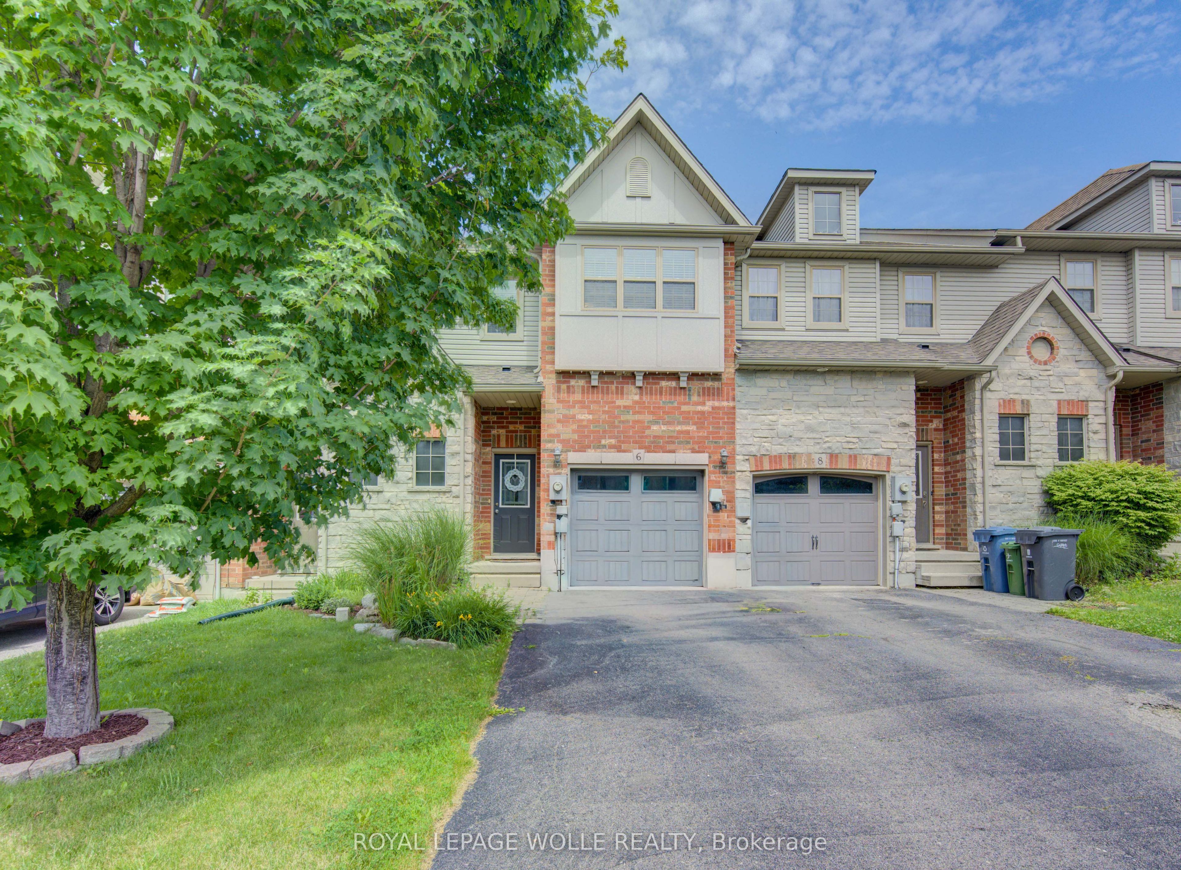 6 Edwards Street, Guelph, On N1e 0b2
