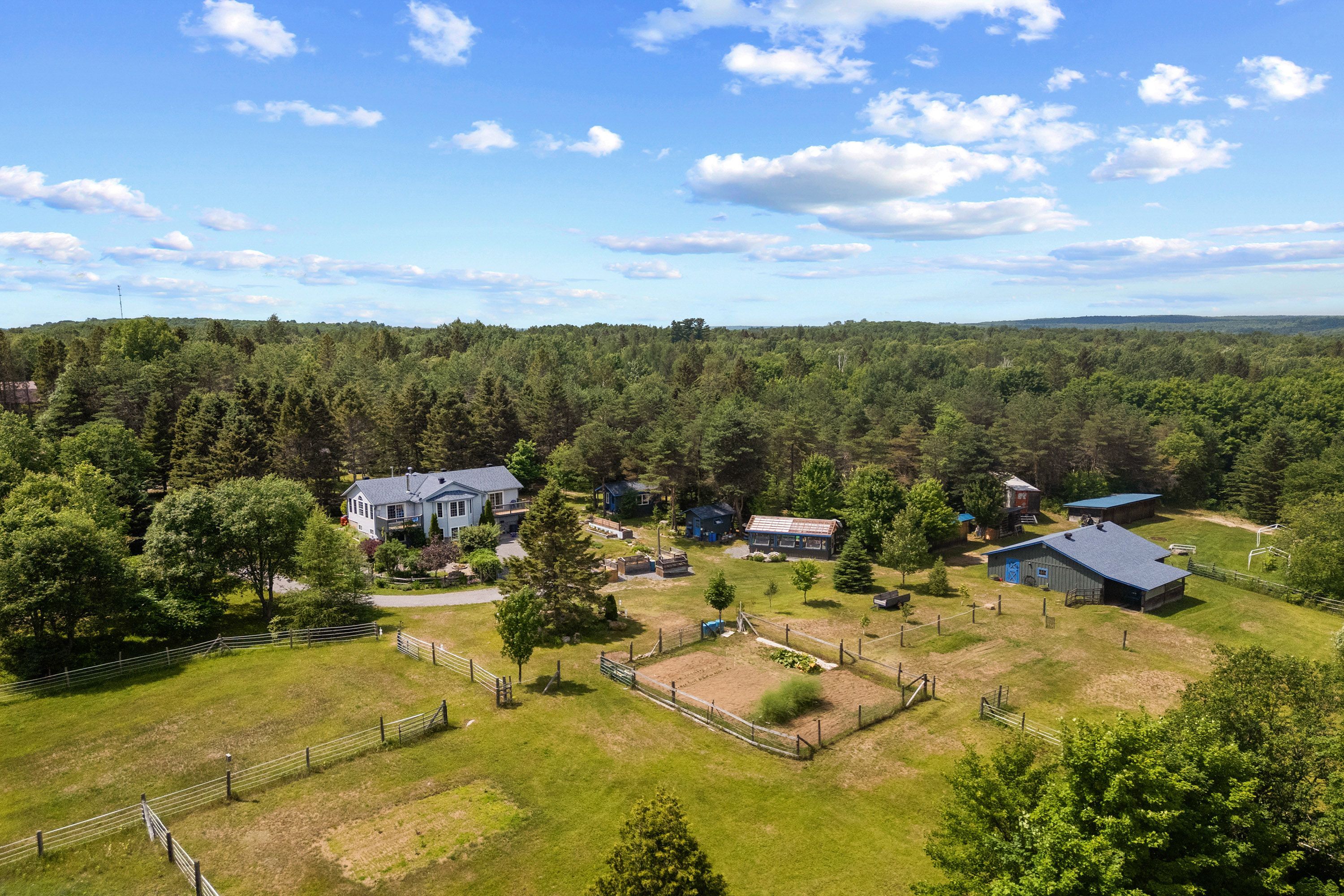 152 Hass Road, Hastings Highlands, On K0l 2s0