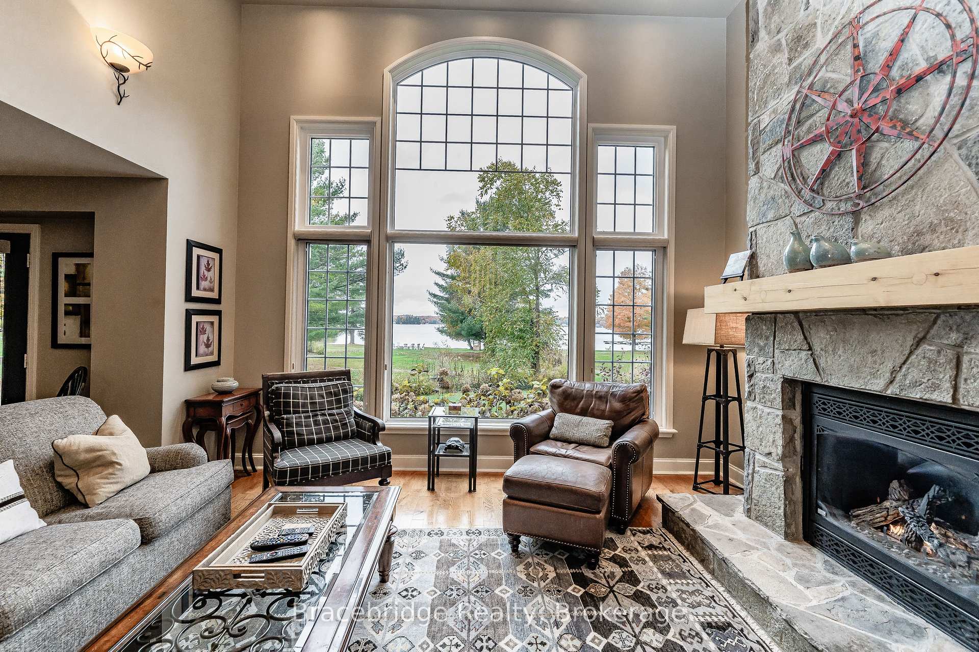 3876 Muskoka Rd 118 Highway W Carling 2 W5, Muskoka Lakes, On P0b 1j0