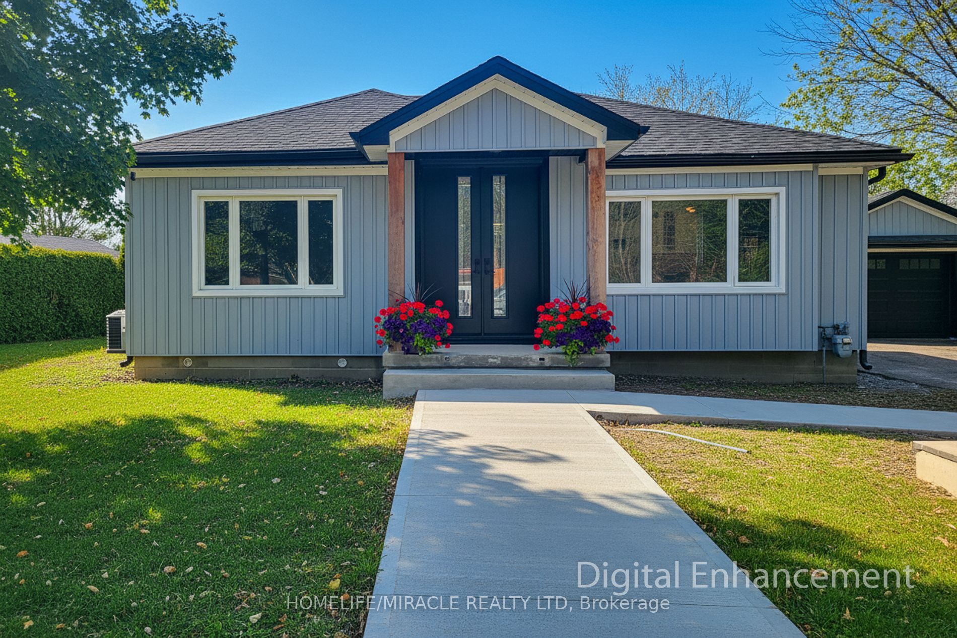355 Ridge Road W, Grimsby, On L3m 4e7