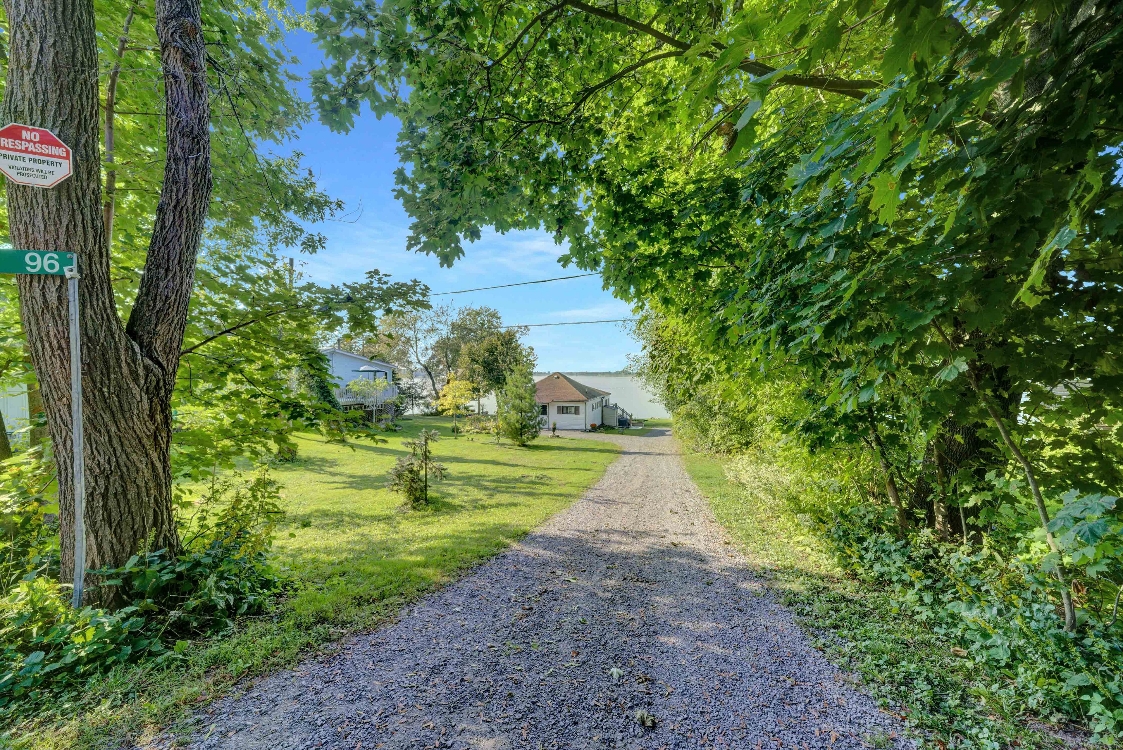 96 Bishop Lane, Prince Edward County, On K0k 1a0