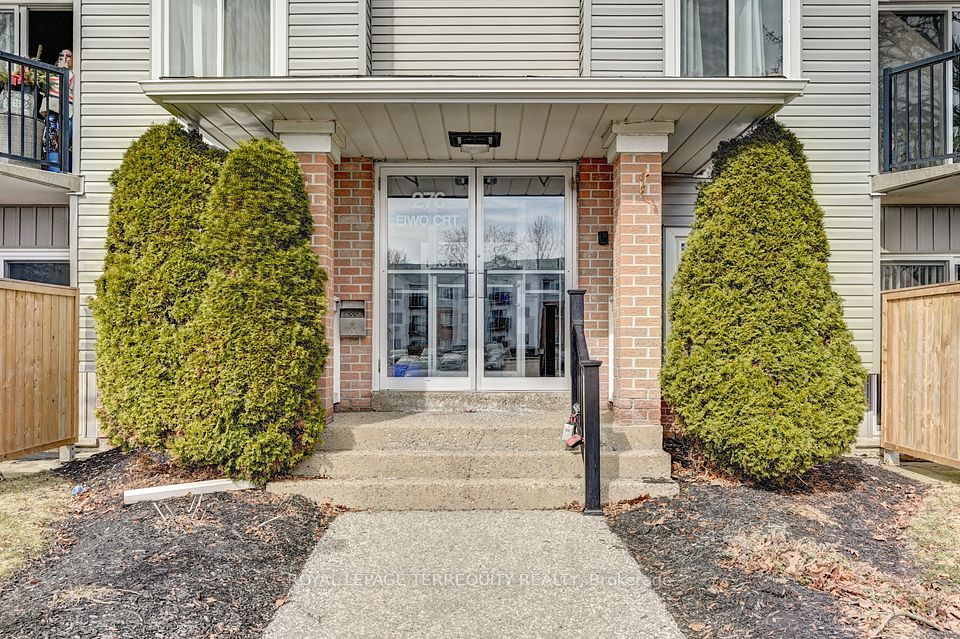 276 Eiwo Court 307, Waterloo, On N2k 3m6