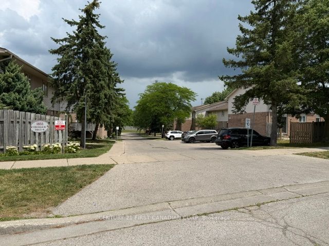 1855 Aldersbrook Road W 42, London North, On N6g 4r5