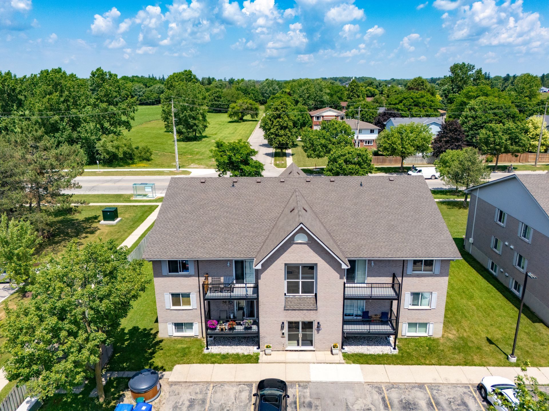 50 Campbell Court 201, Stratford, On N5a 7t6