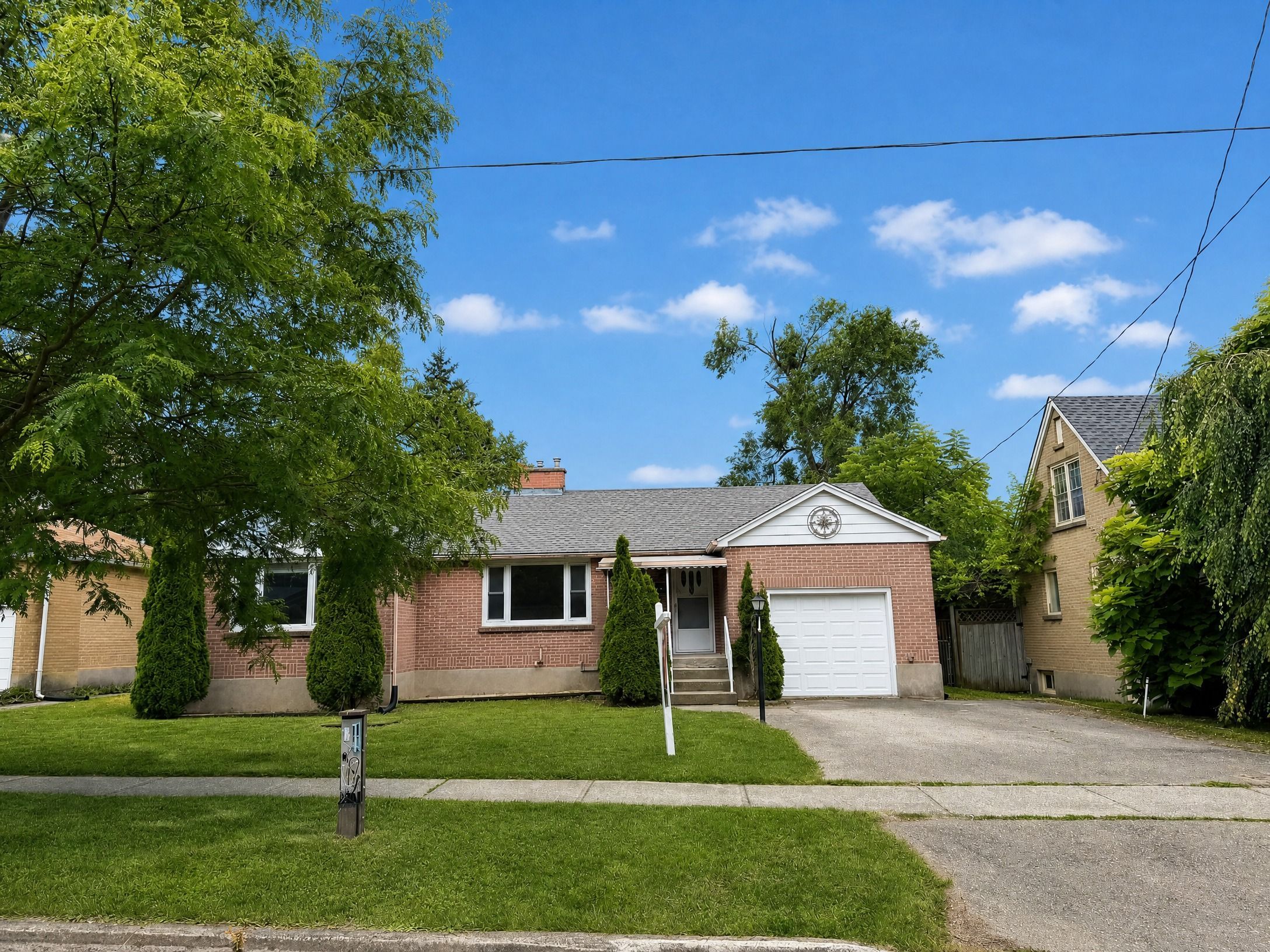 719 Rowntree Avenue, London South, On N6c 2l9