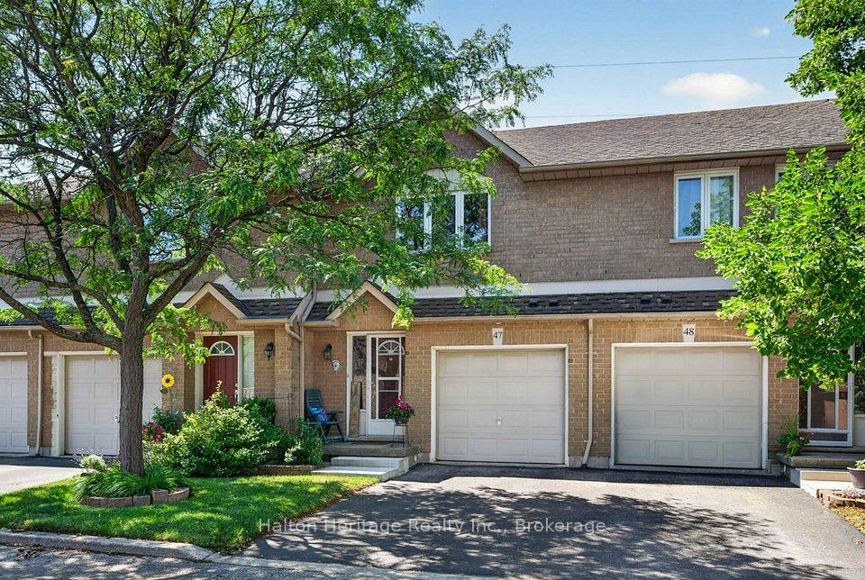 1889 Upper Wentworth Street 47, Hamilton, On L9b 2t8