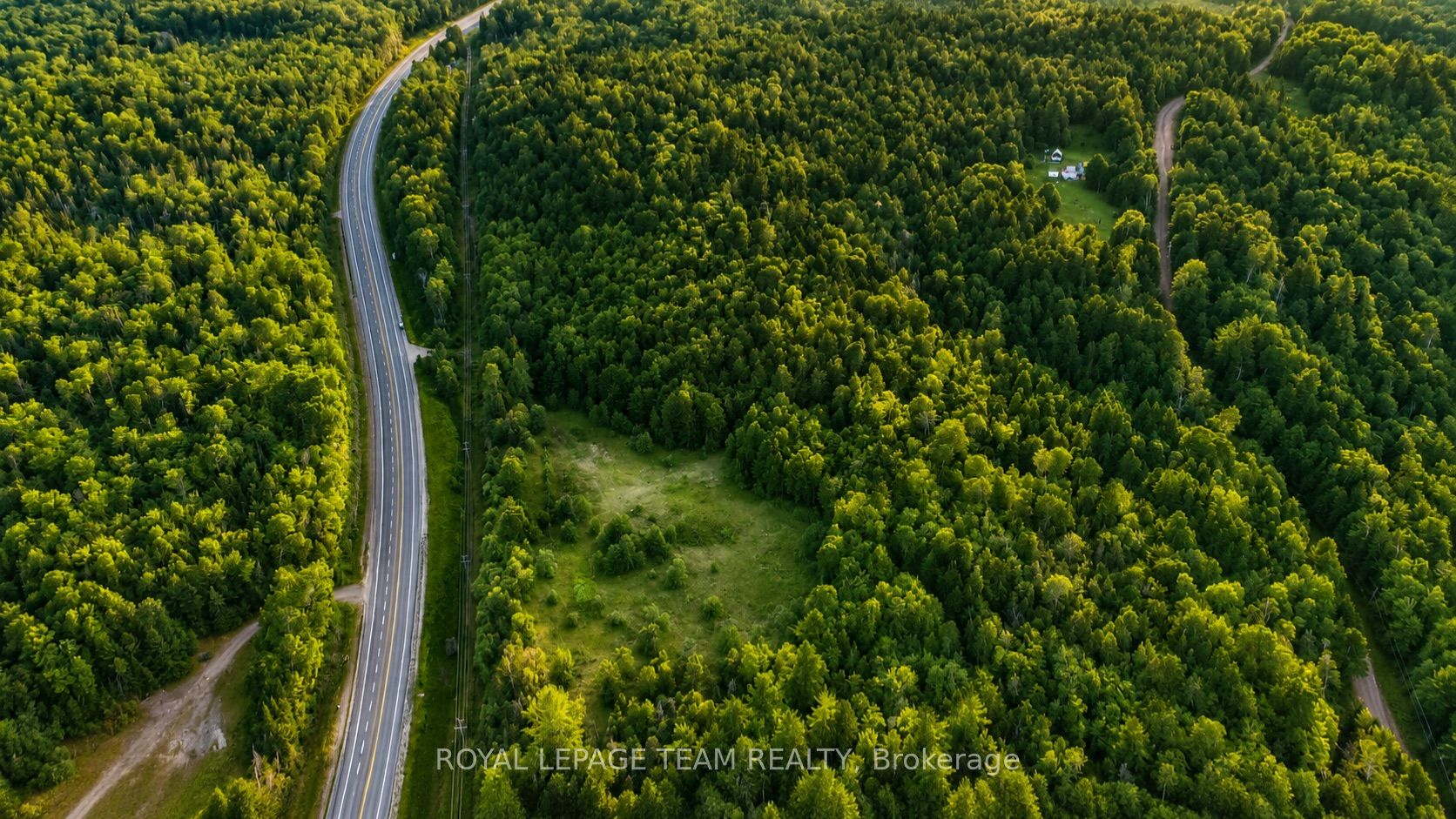 00 60 Highway, Madawaska Valley, On K0j 1b0