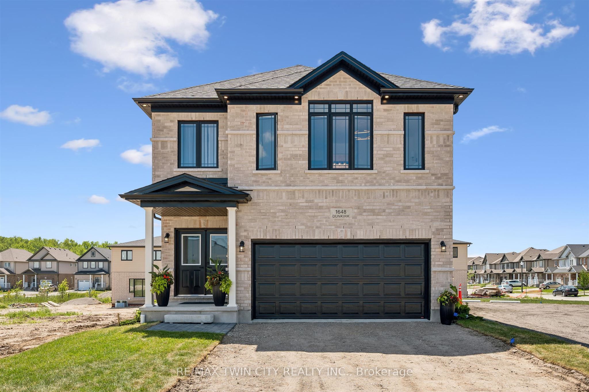 1681 Dunkirk Avenue, Woodstock, On N4t 0l7