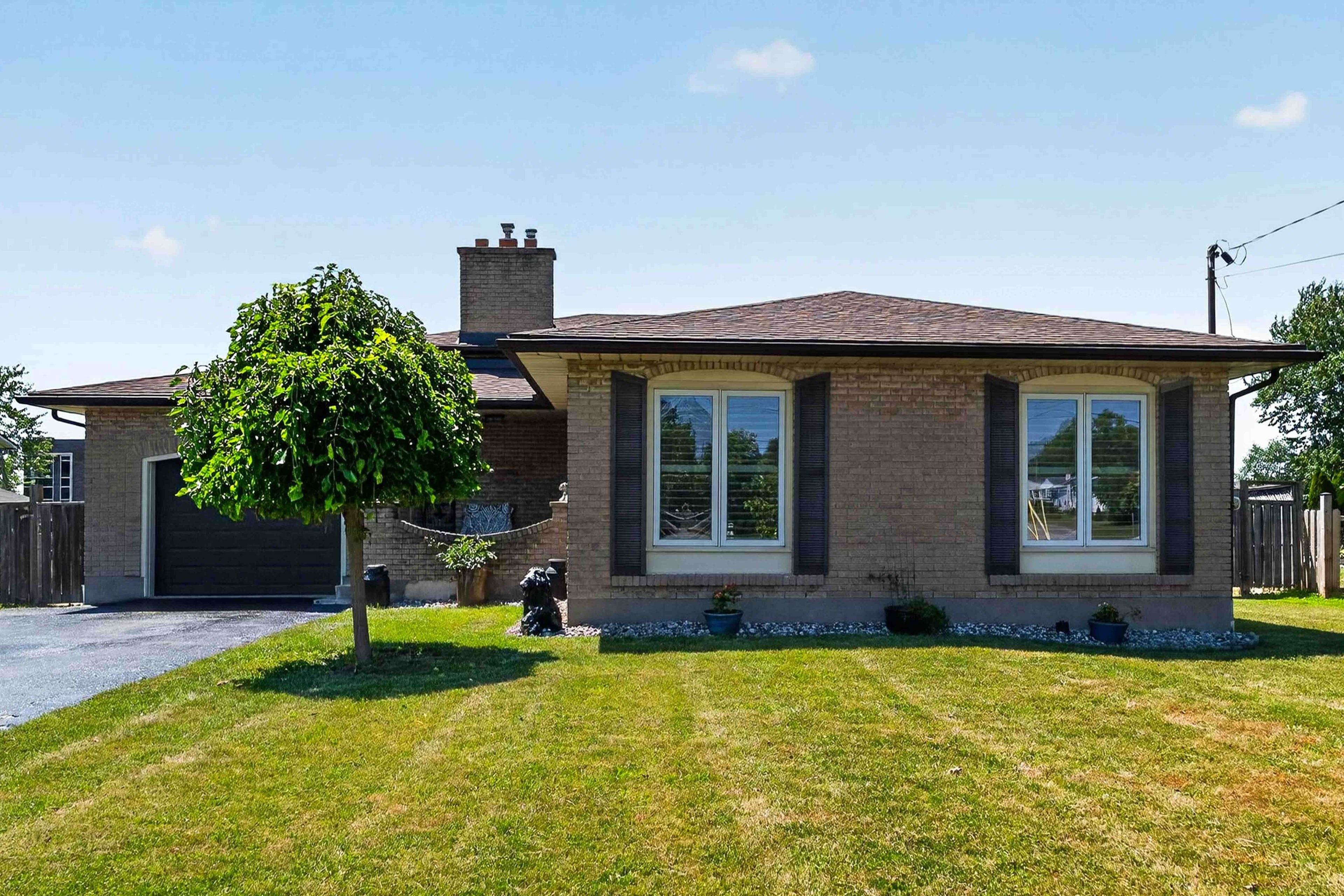 1095 Green Acres Drive, Fort Erie, On L2a 5p2