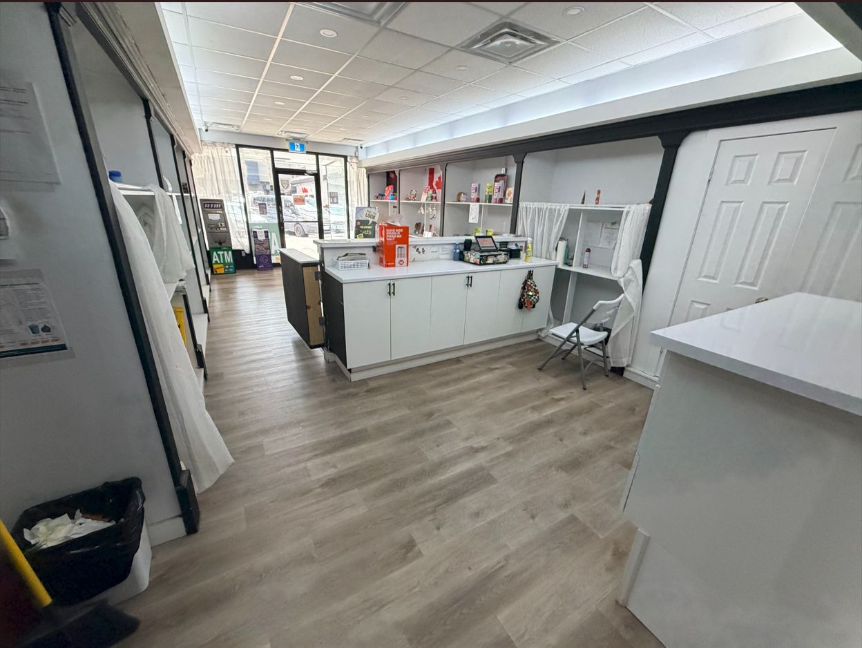 288 Dundas Street 292, London East, On N6b 1t6