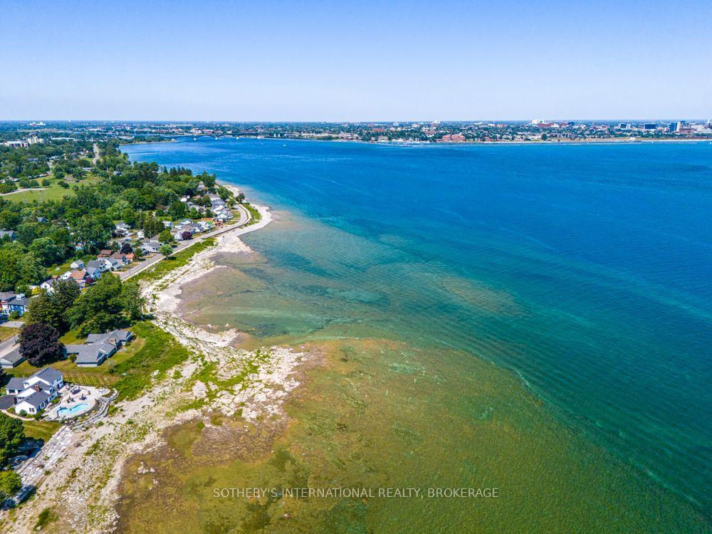 Ss Lakeshore Road, Fort Erie, On L2a 1b8