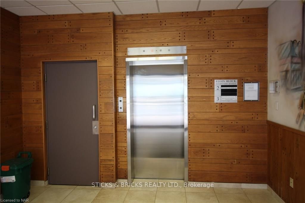 4673 Ontario Avenue 201, Niagara Falls, On L2e 3r1