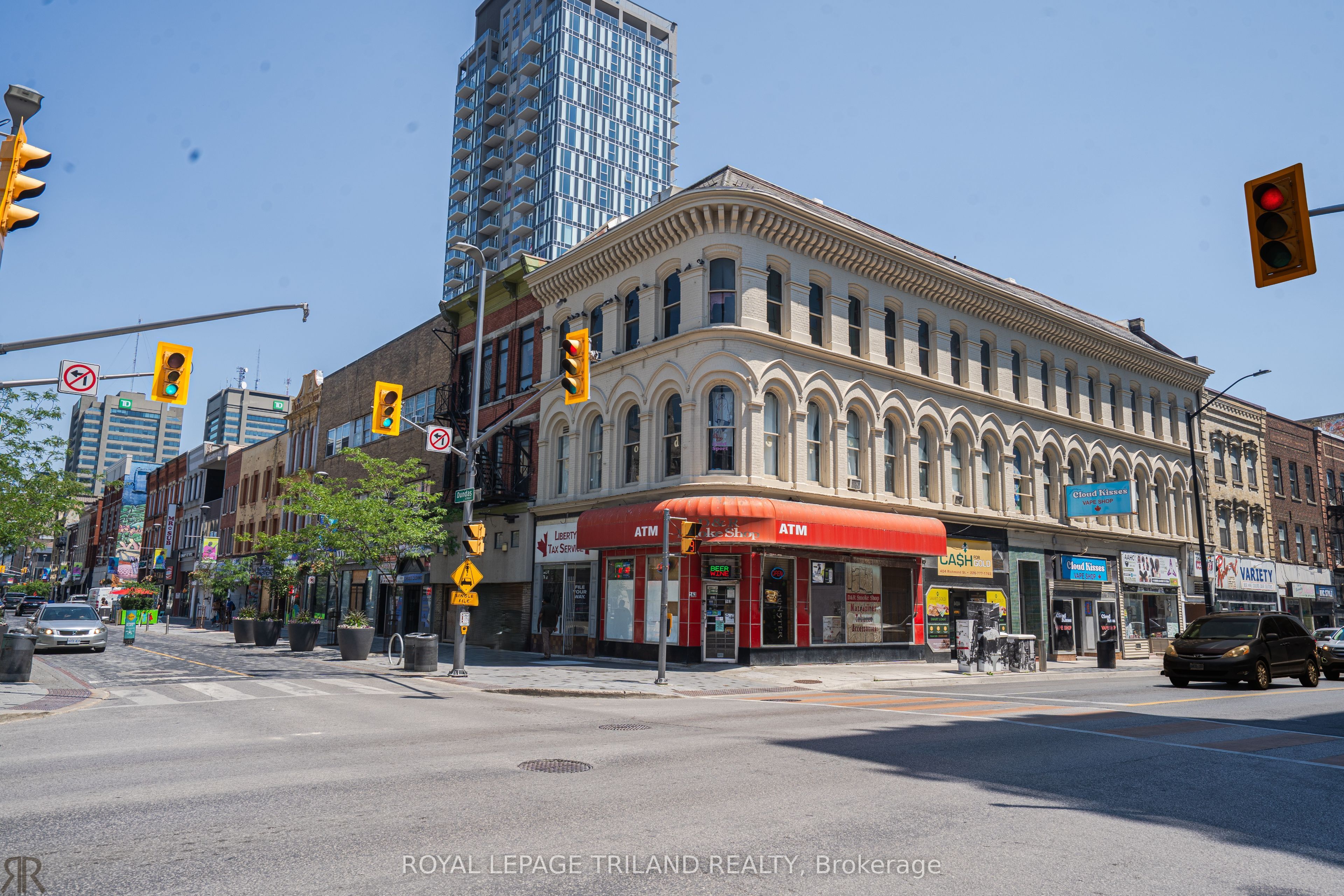 163 Dundas Street E, London East, On N6a 1g4