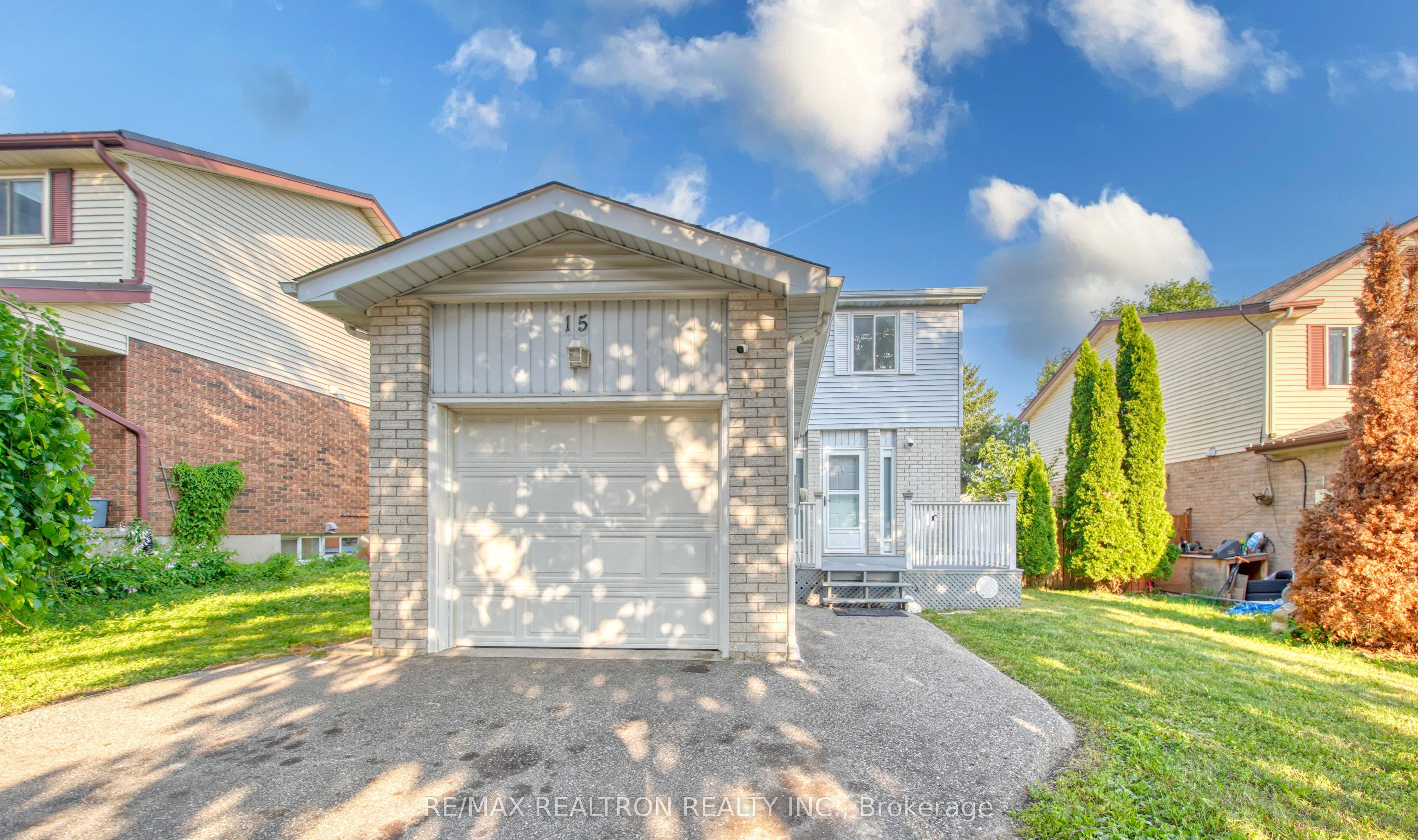 15 Glendan Court, Cambridge, On N1r 7n4