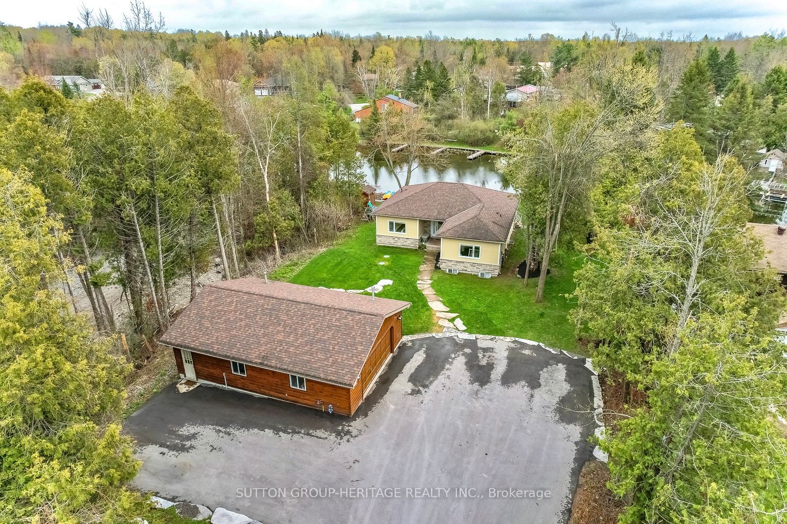 191 Pirates Glen Drive E, Trent Lakes, On K0m 1a0