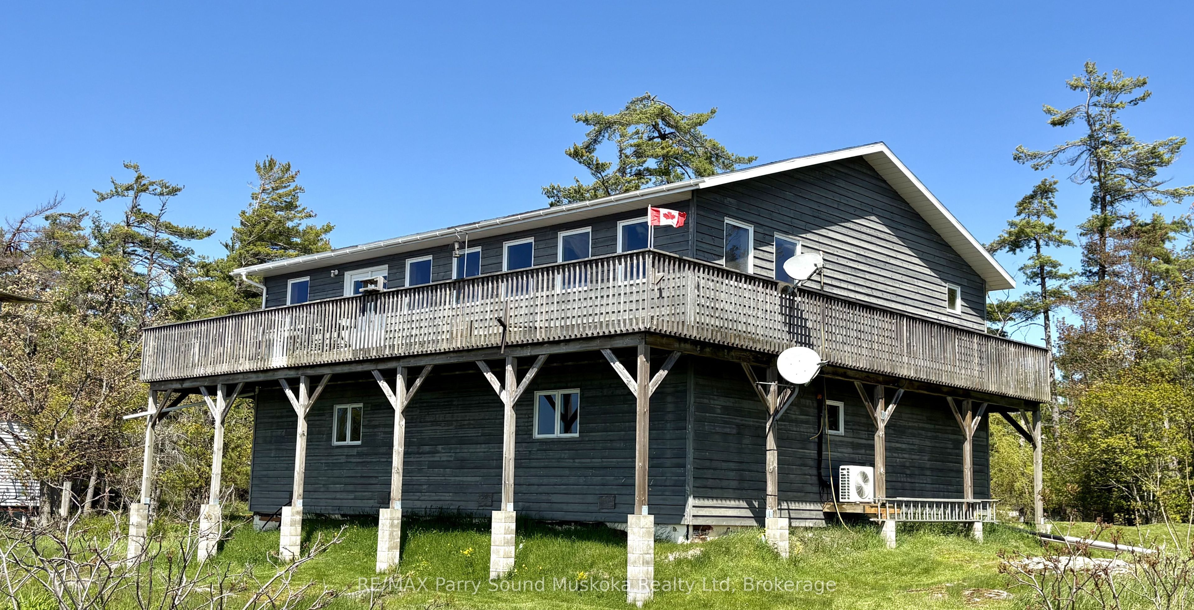 16 B55 Island, The Archipelago, On P0c 1h0