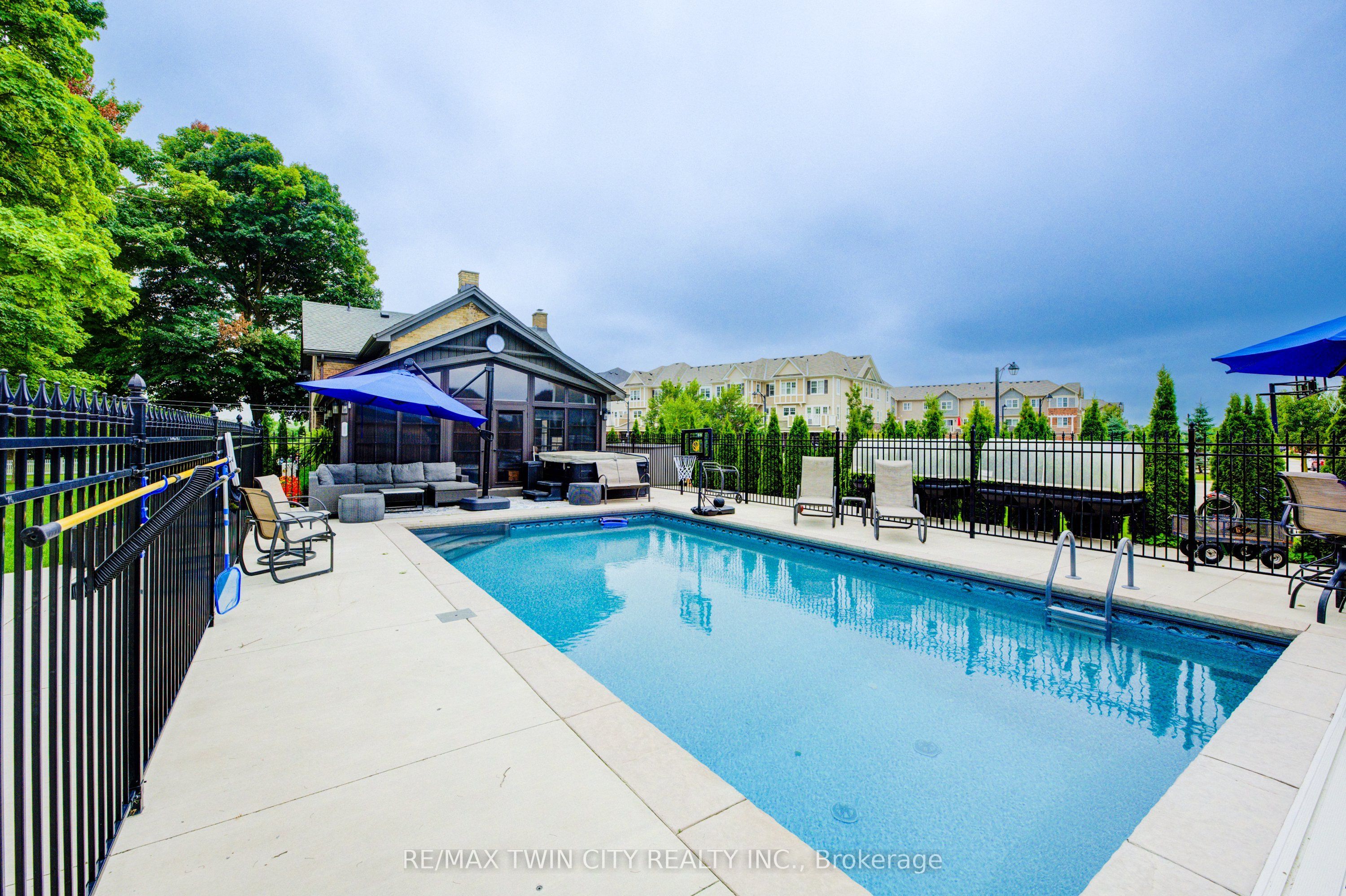 920 Orr Court, Kitchener, On N2r 1r4