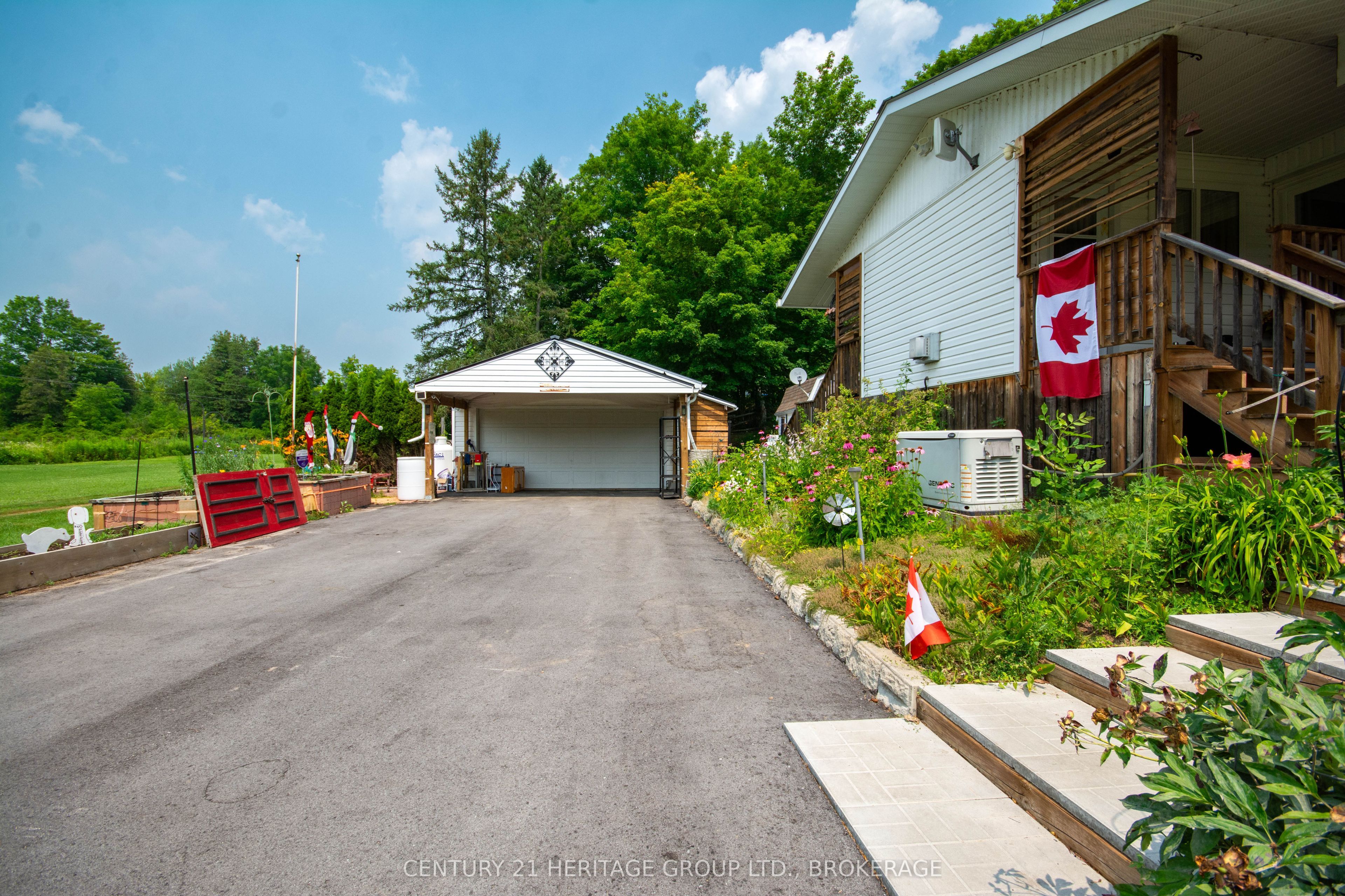 4309 Maple Drive, Frontenac, On K0h 2w0