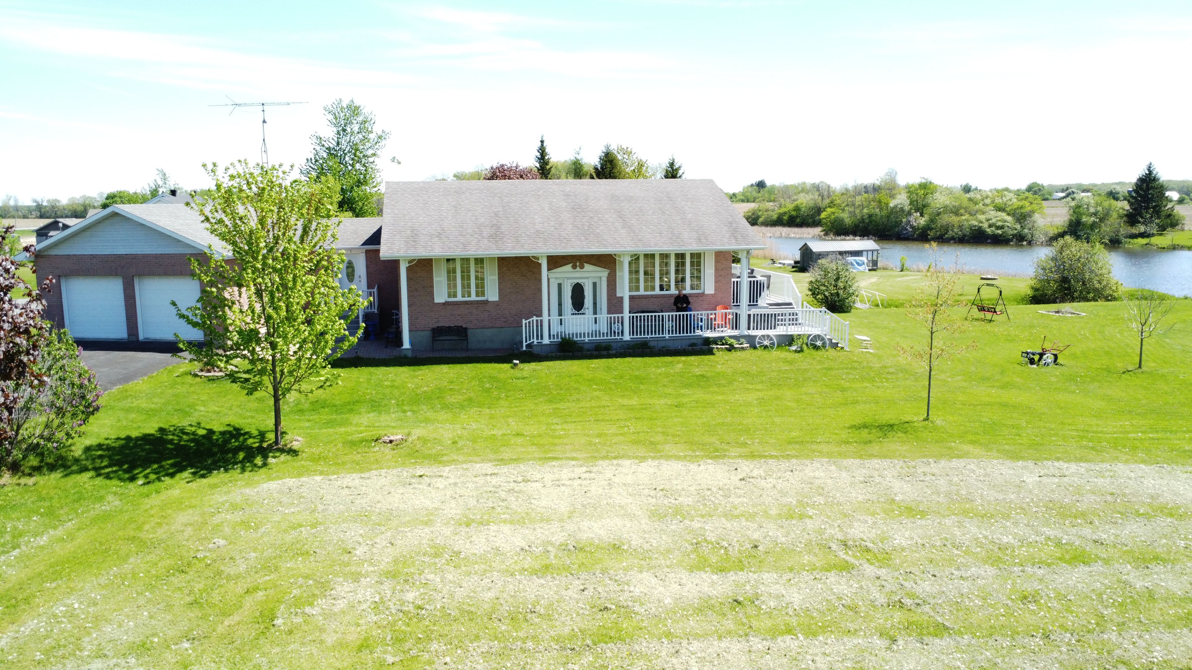11708 Breezewood Avenue S, South Dundas, On K0c 1x0