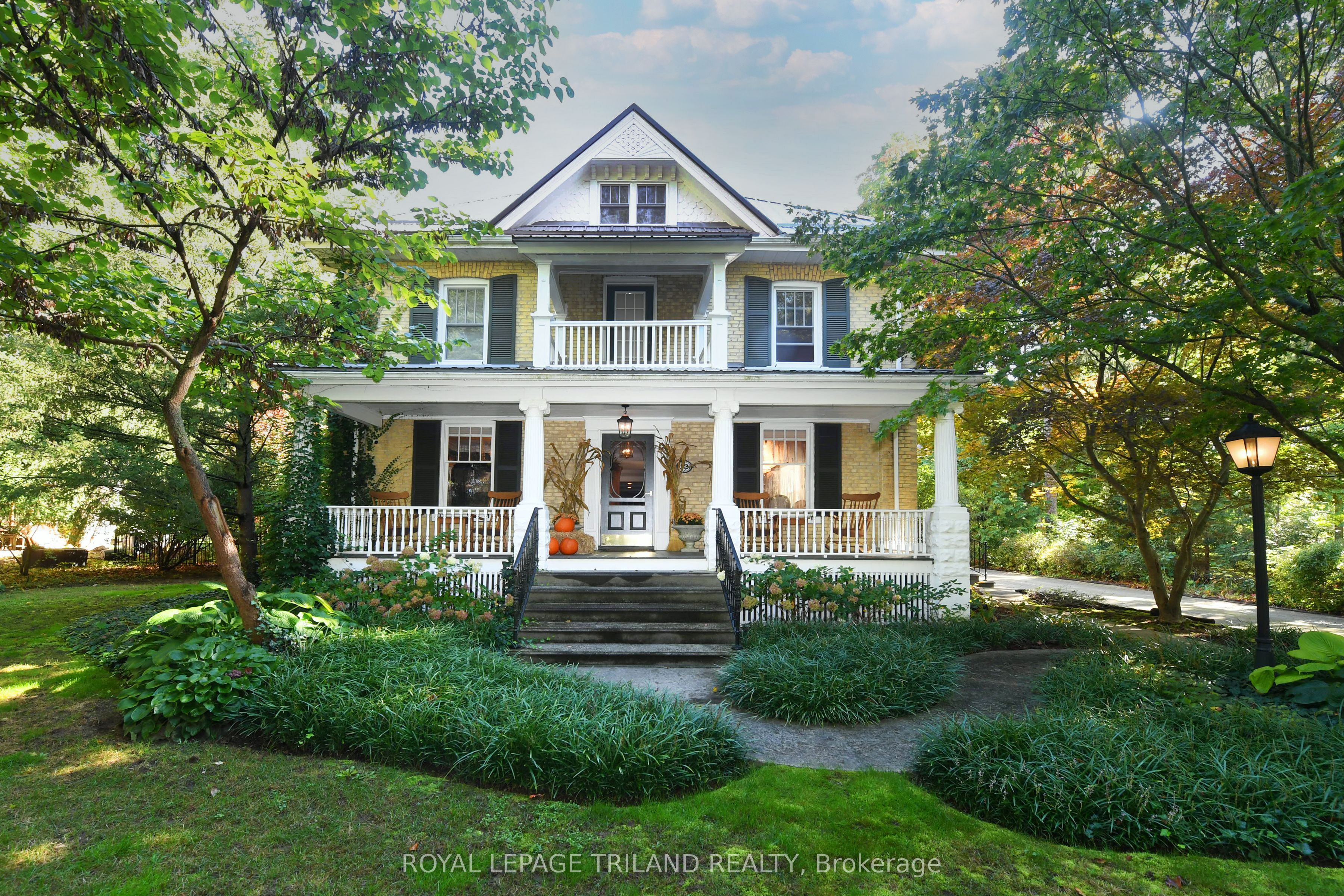 12 Victoria Street, Middlesex Centre, On N0l 1e0