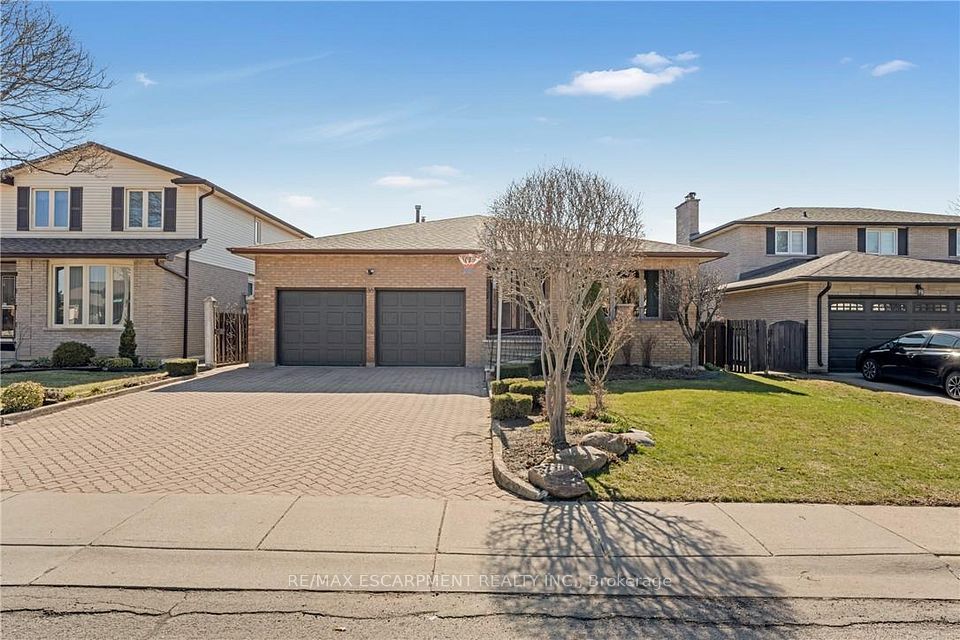 36 Skylark Drive, Hamilton, On L9a 4y2