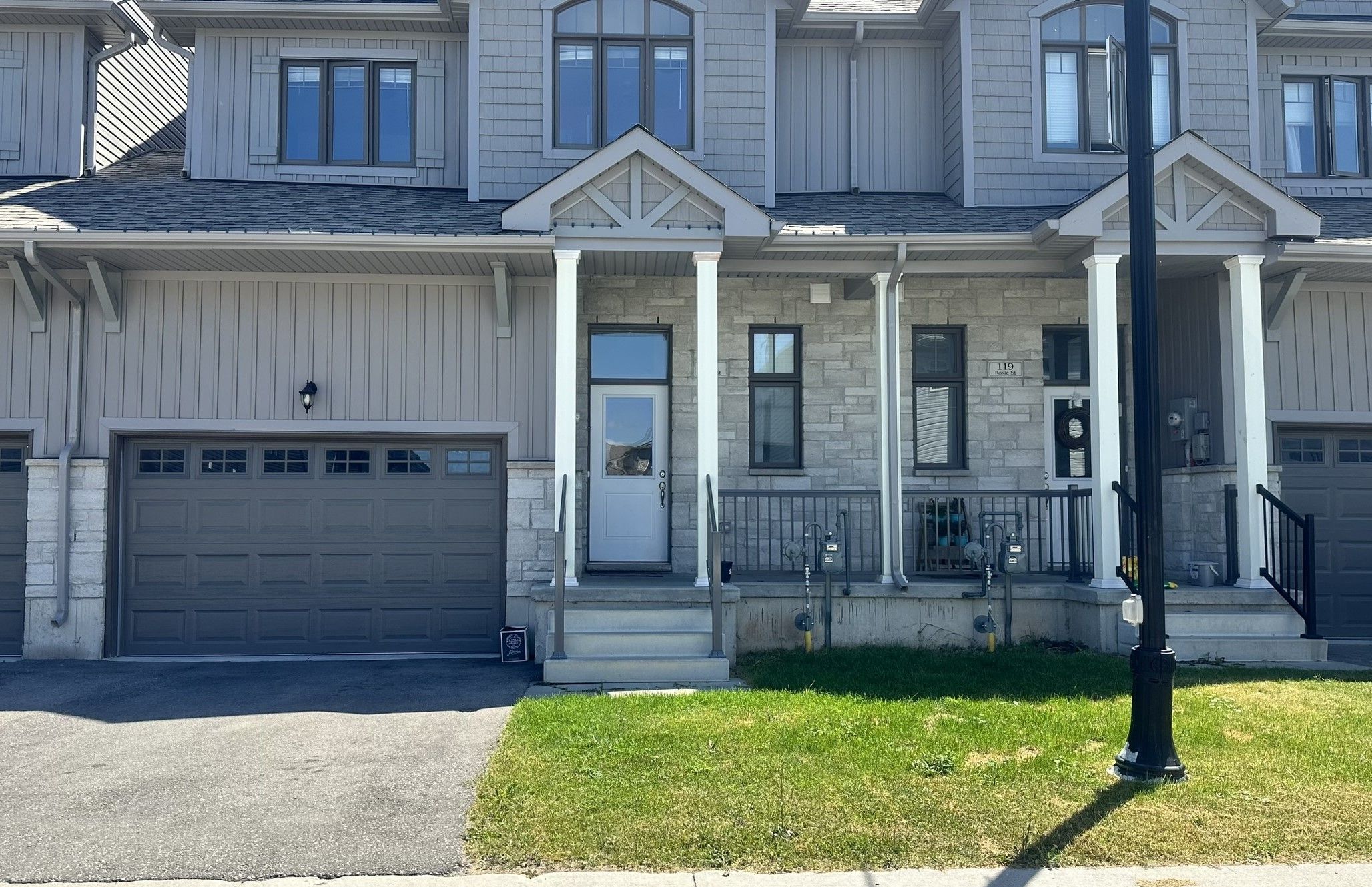121 Rosie Street, Blue Mountains, On N0h 1j0