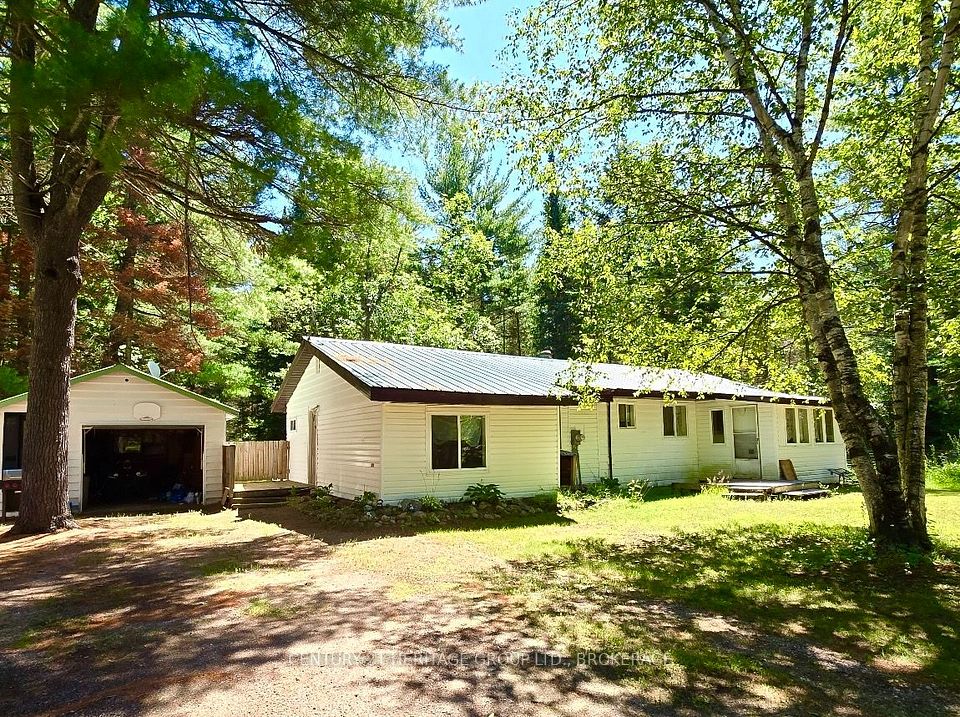 19473 41 Highway, Addington Highlands, On K0h 1k0