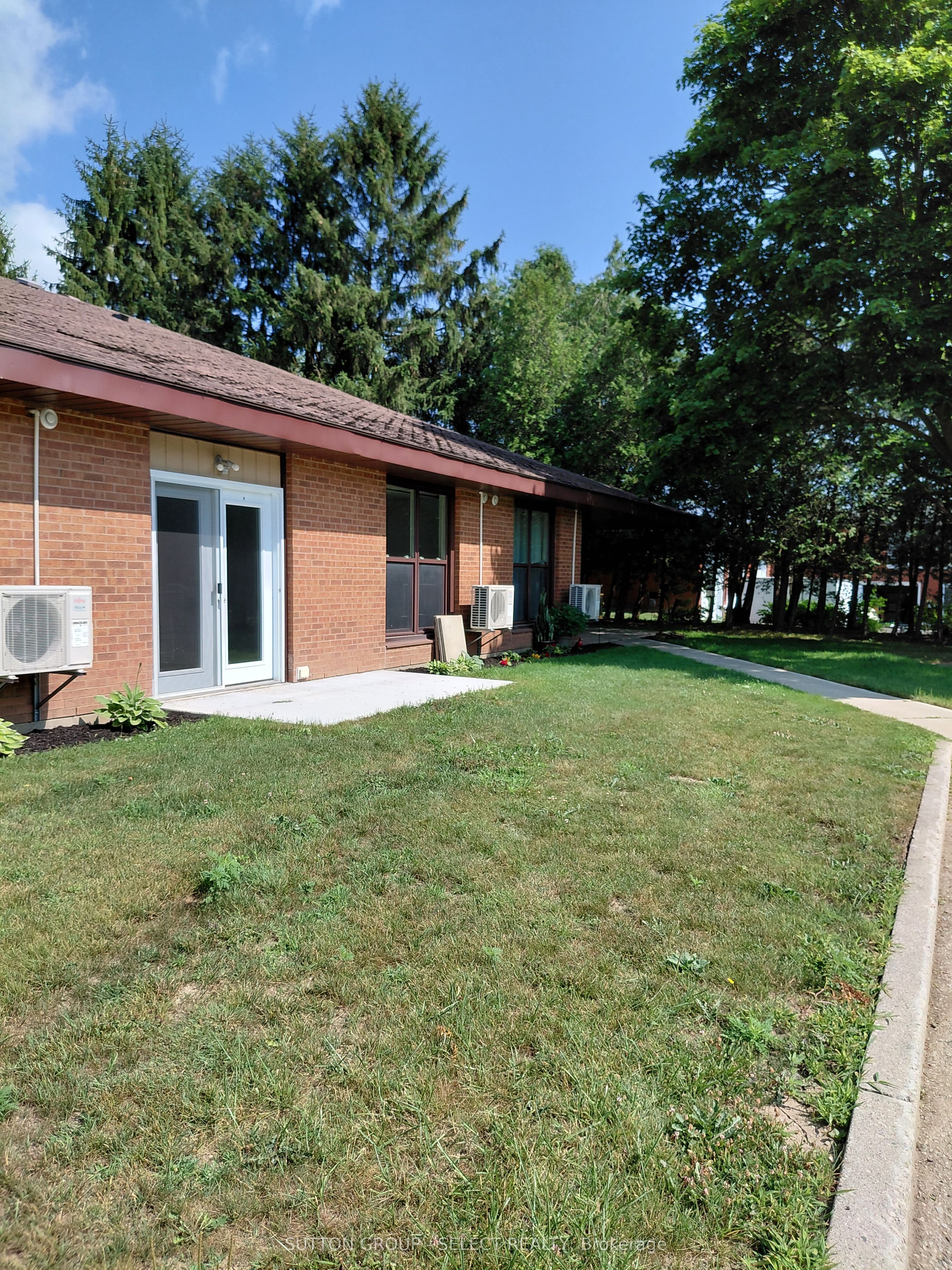 184 Napier Street, West Perth, On N0k 1n0