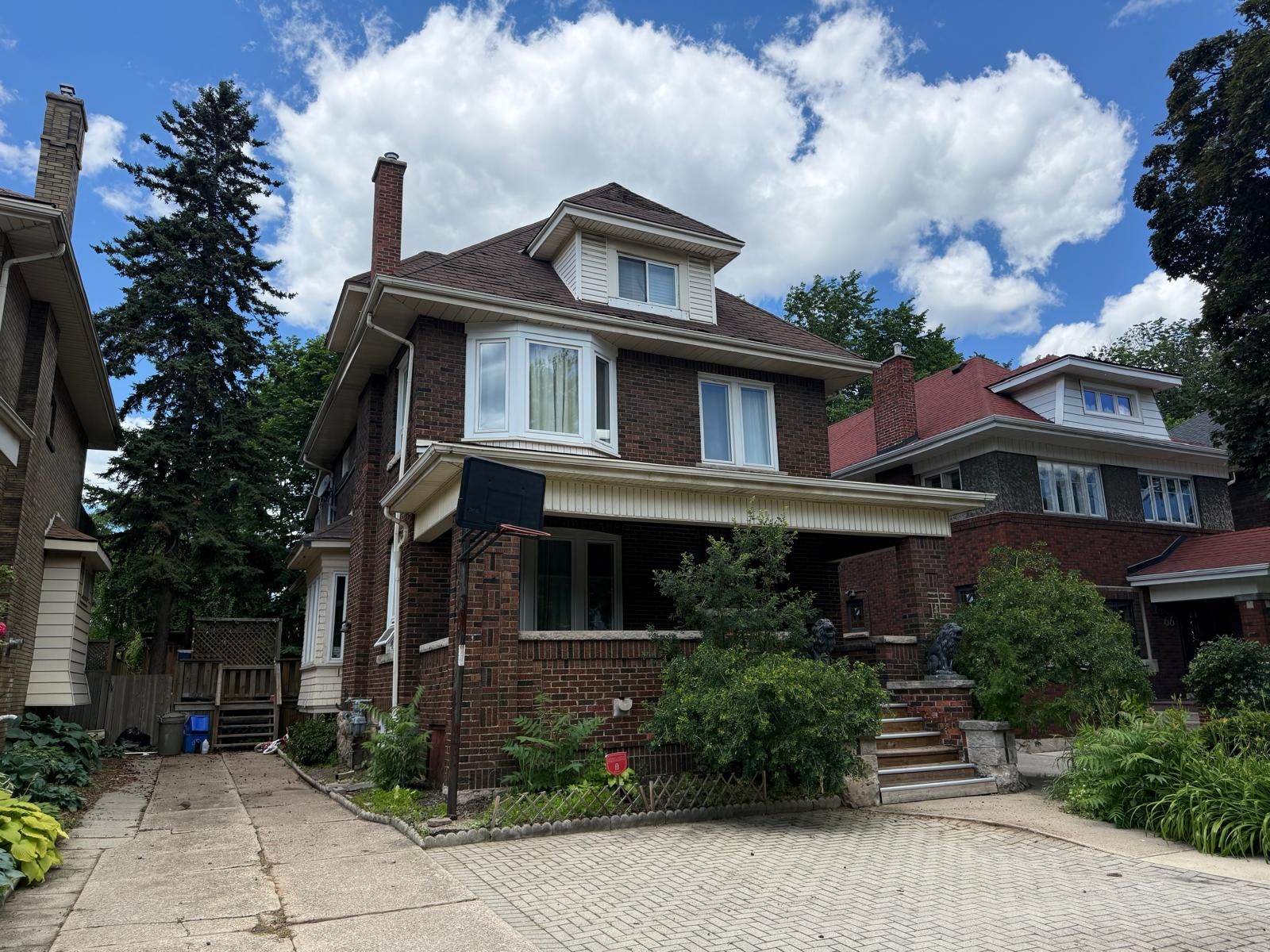 70 Proctor Boulevard Main, Hamilton, On L8m 2m4