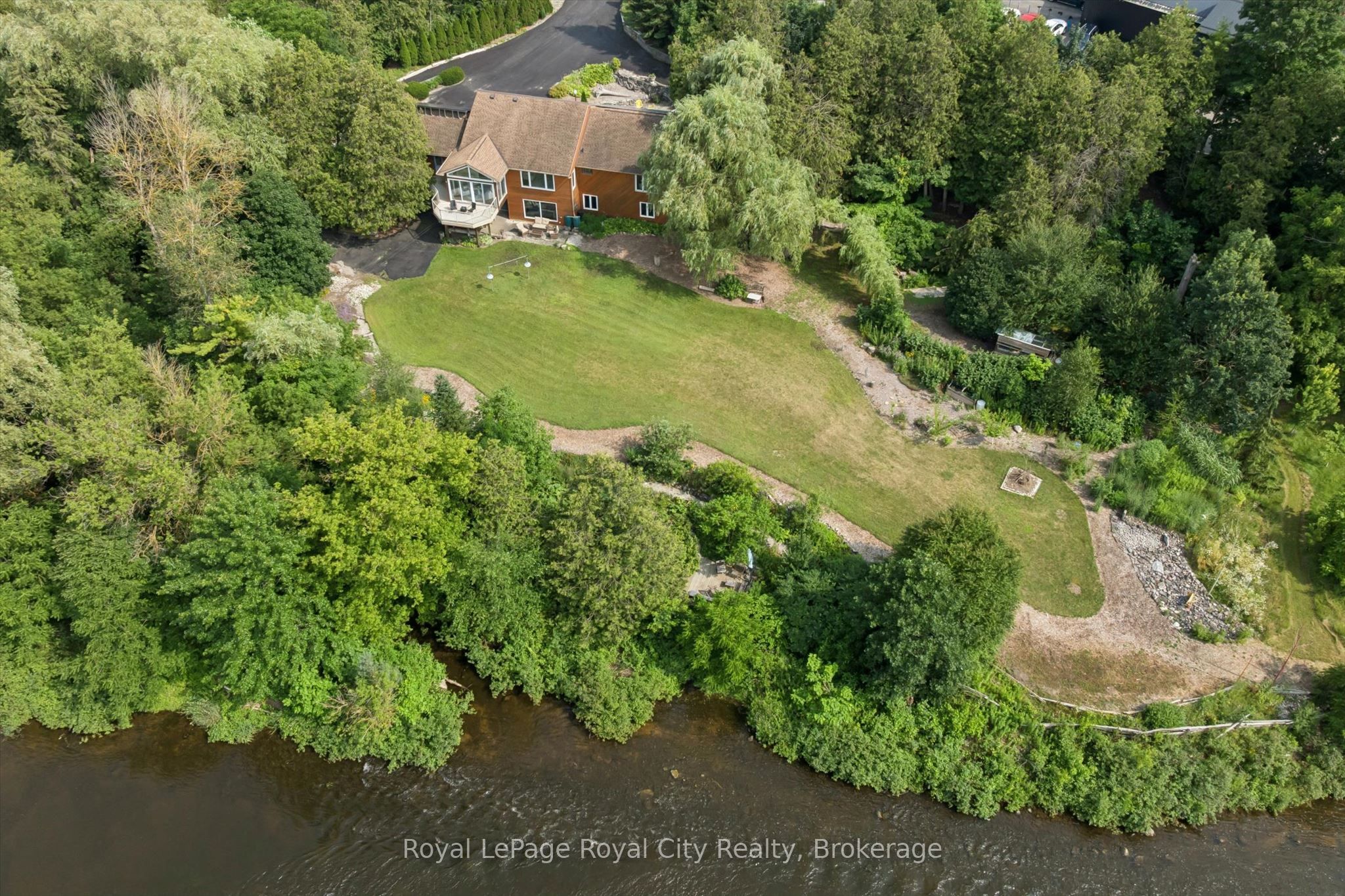 8060 Wellington 18 Road, Centre Wellington, On N1m 2w5