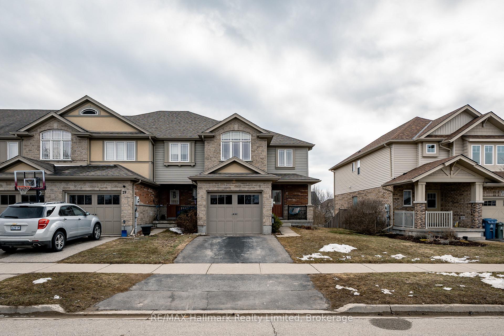 27 Wilkie Crescent, Guelph, On N1l 0b1