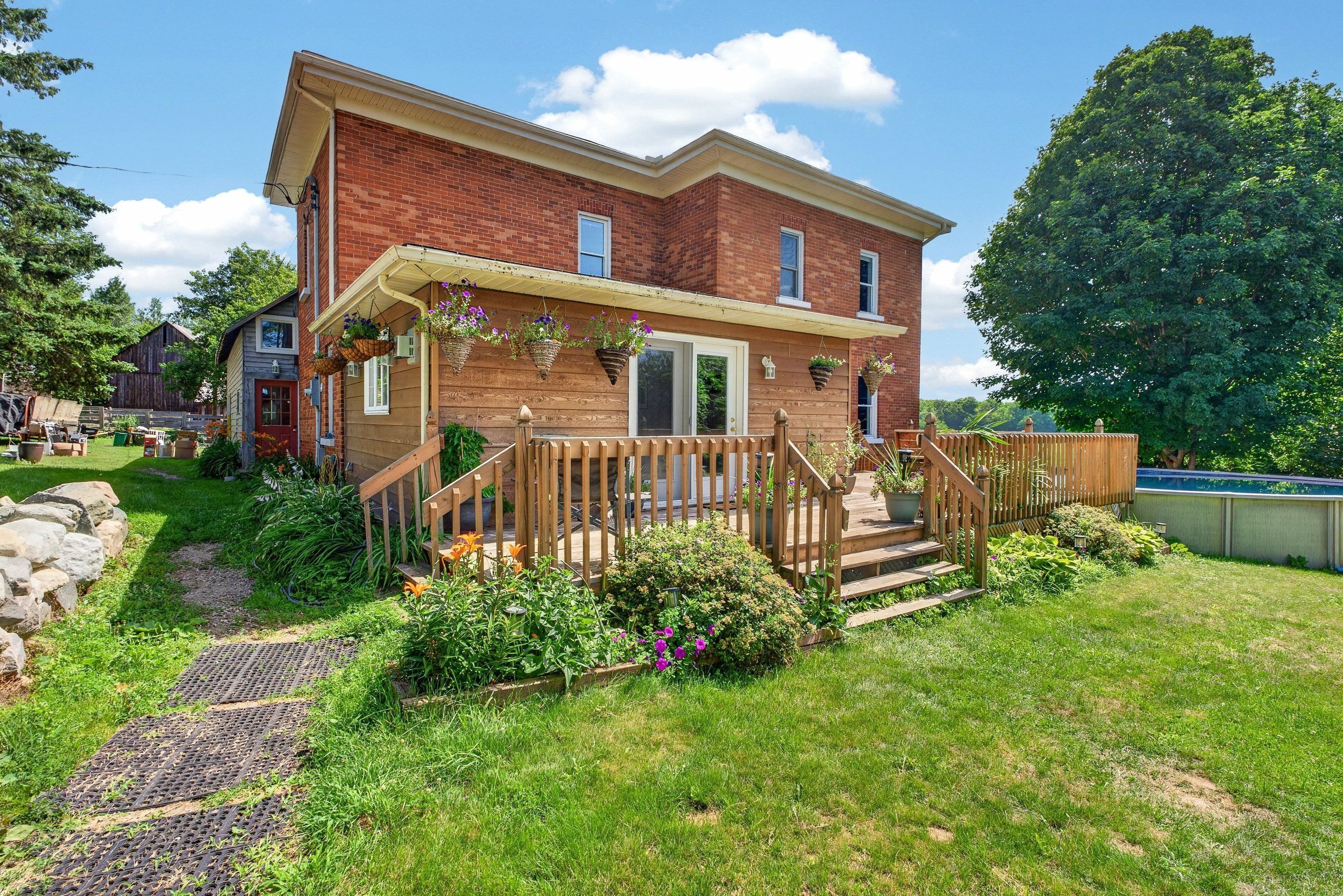 1268 Goshen Road, Horton, On K7v 3z4