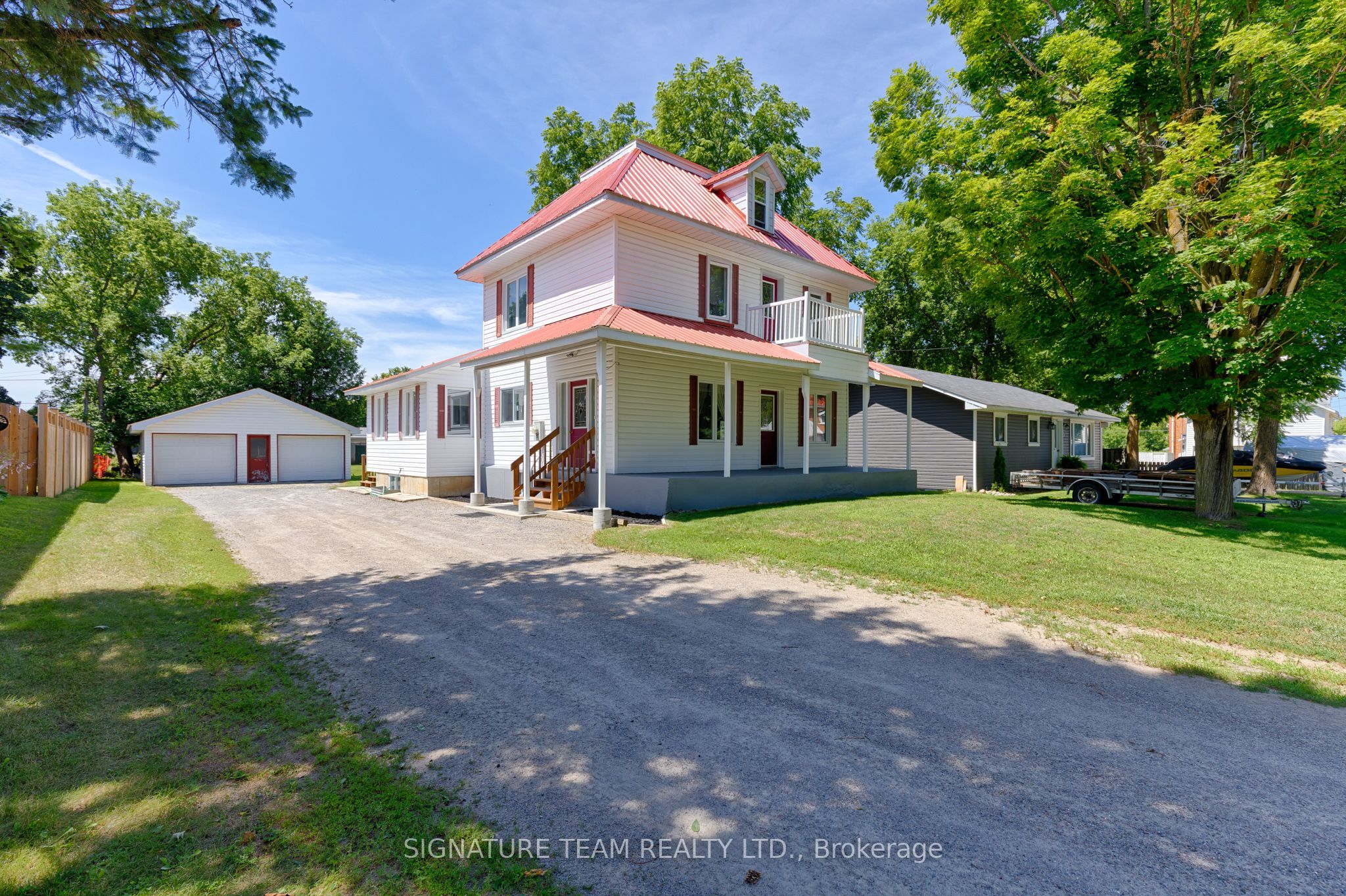 21 Elliott Street, Whitewater Region, On K0j 1c0