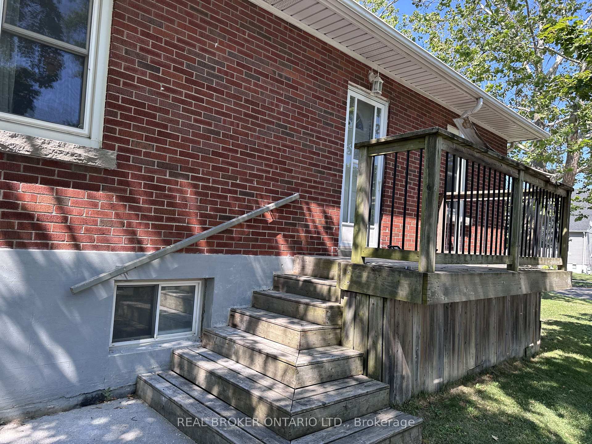 311 Wallace Avenue S Lower, Welland, On L3b 1r8