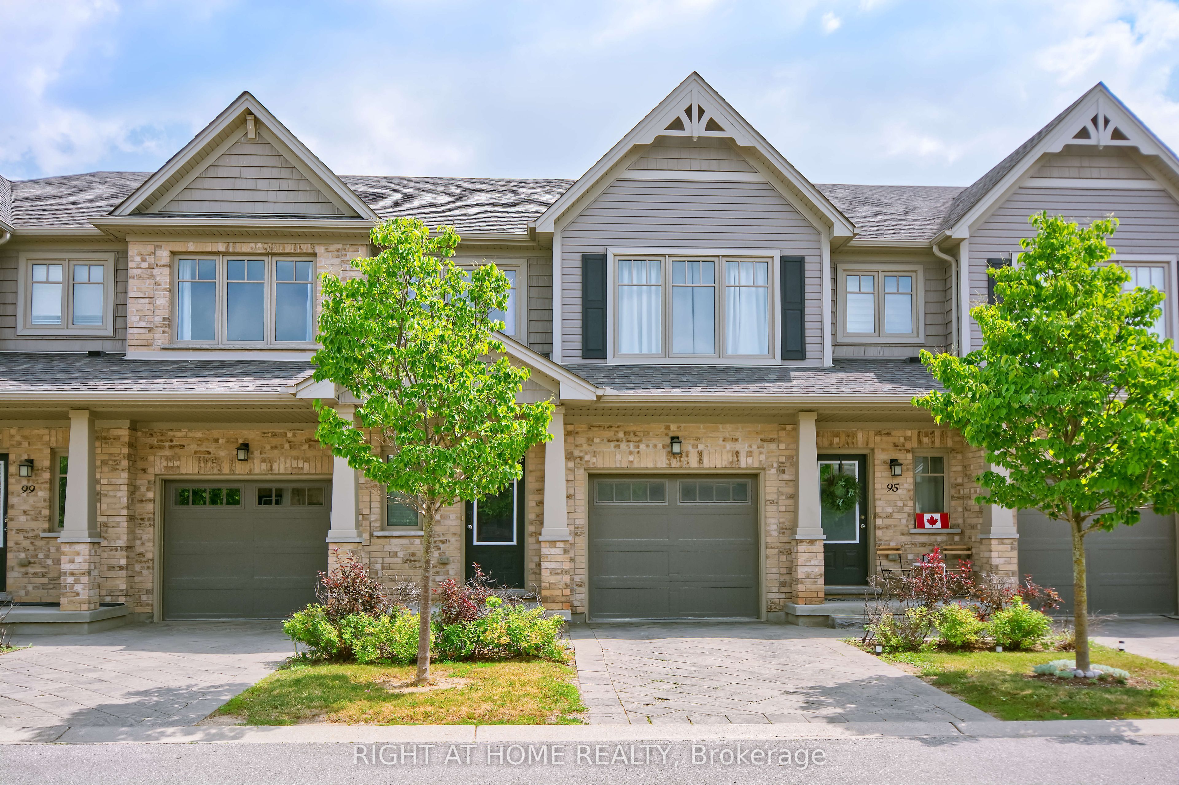 1924 Cedarhollow Boulevard 97, London North, On N5x 0k3