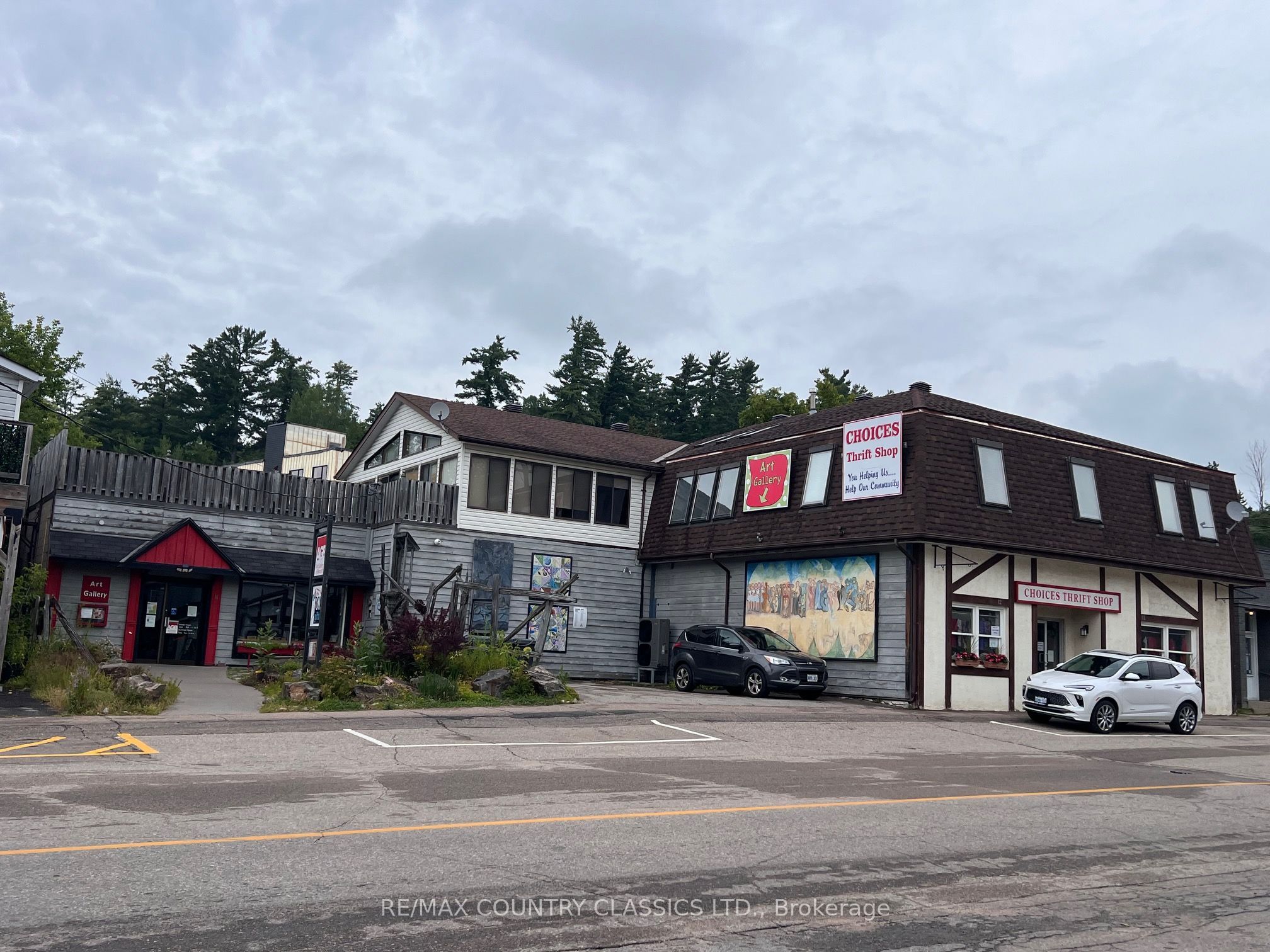 10 - 12 Flint Avenue, Bancroft, On K0l 1c0