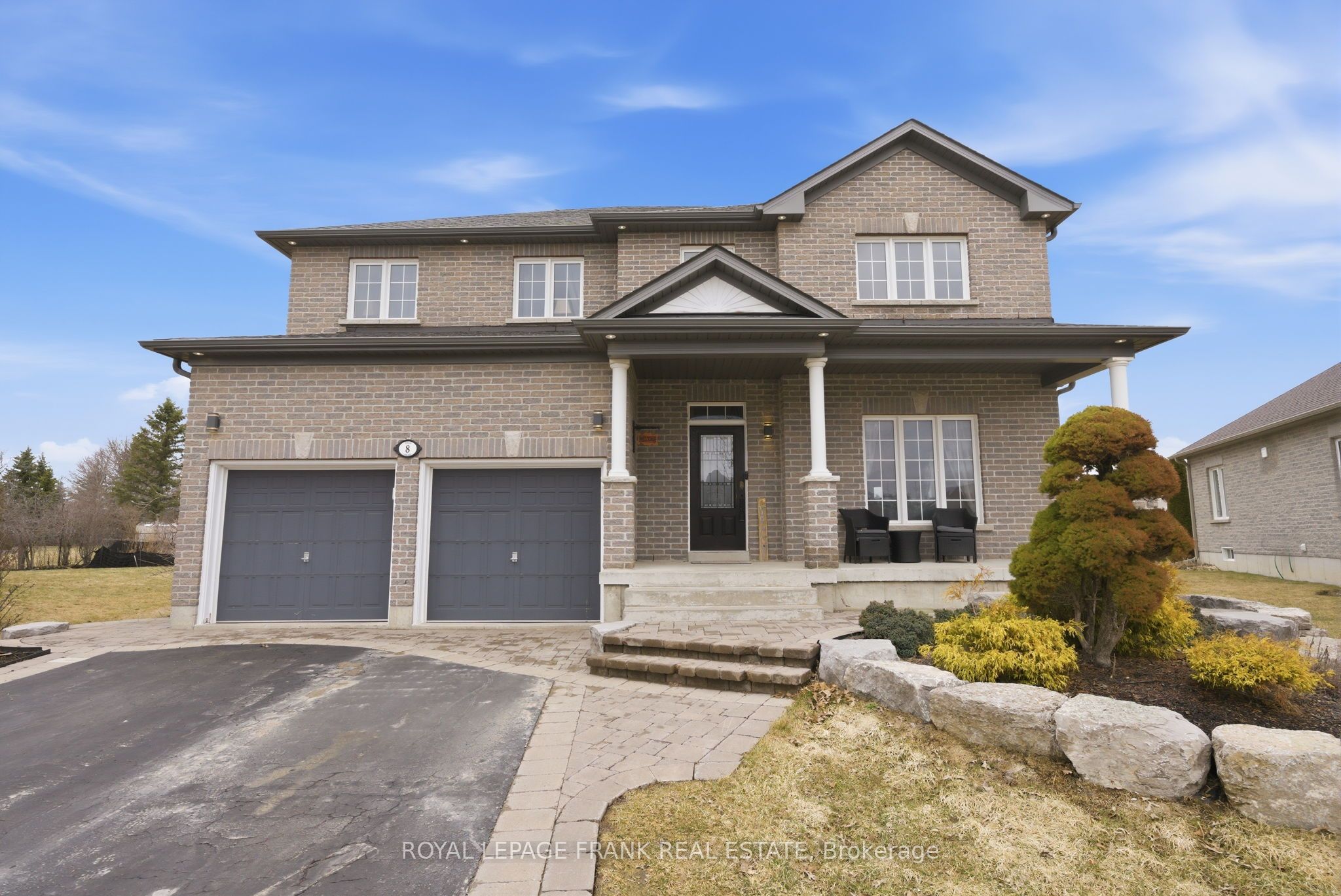 8 Kyle Court, Kawartha Lakes, On K9v 0e2