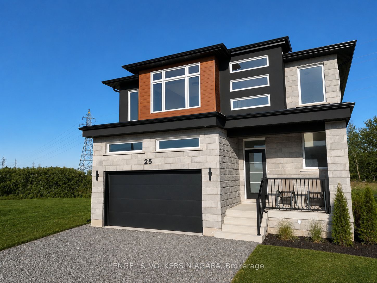 25 Elvira Way, Thorold, On L2v 0m7